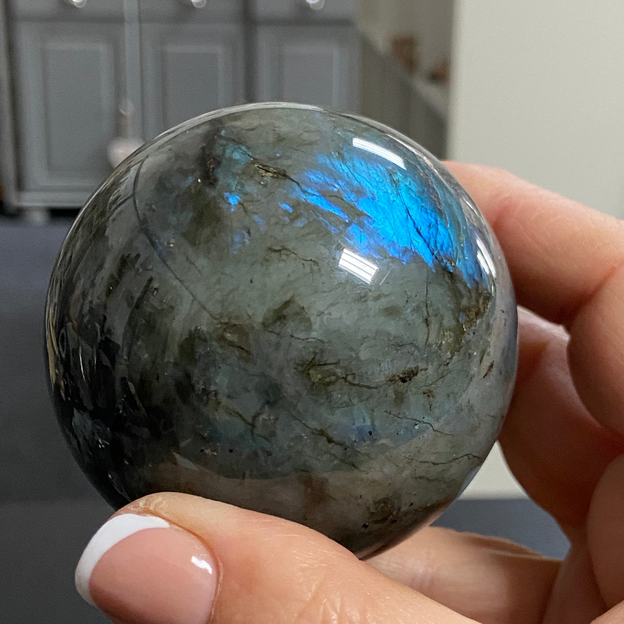 Madagascan Labradorite Sphere – New Beginnings & Intuition