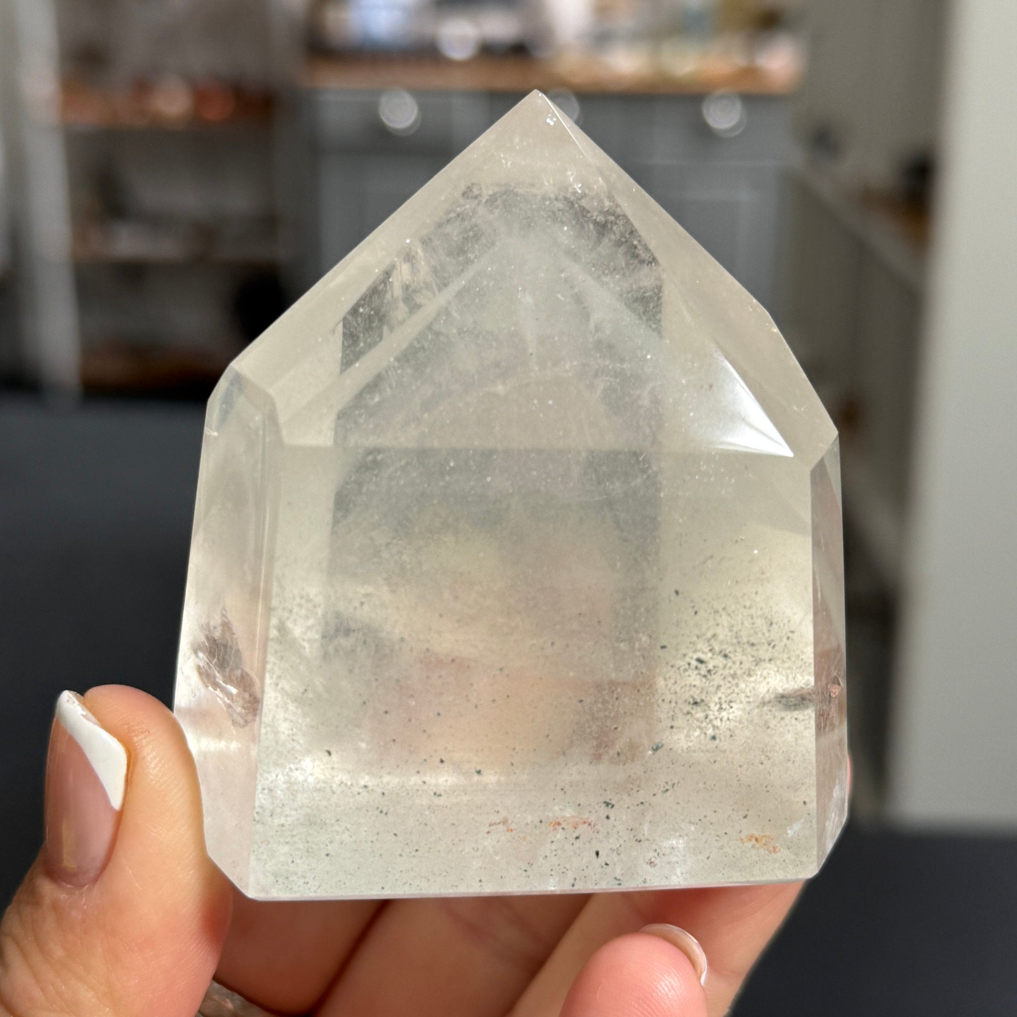 💚 Clear Quartz Tower with Chlorite Inclusions & Phantom Veils