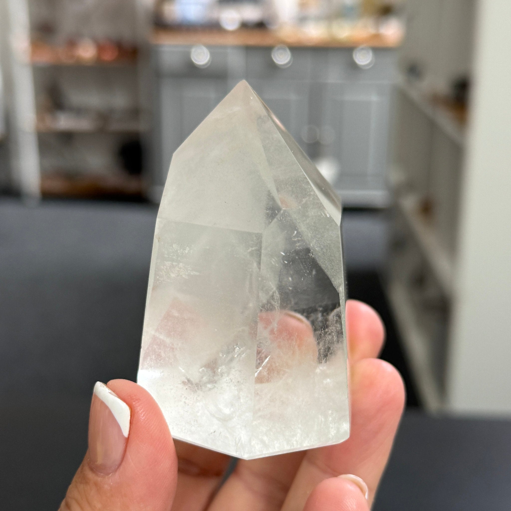💚 Clear Quartz Tower with Chlorite Inclusions & Phantom Veils