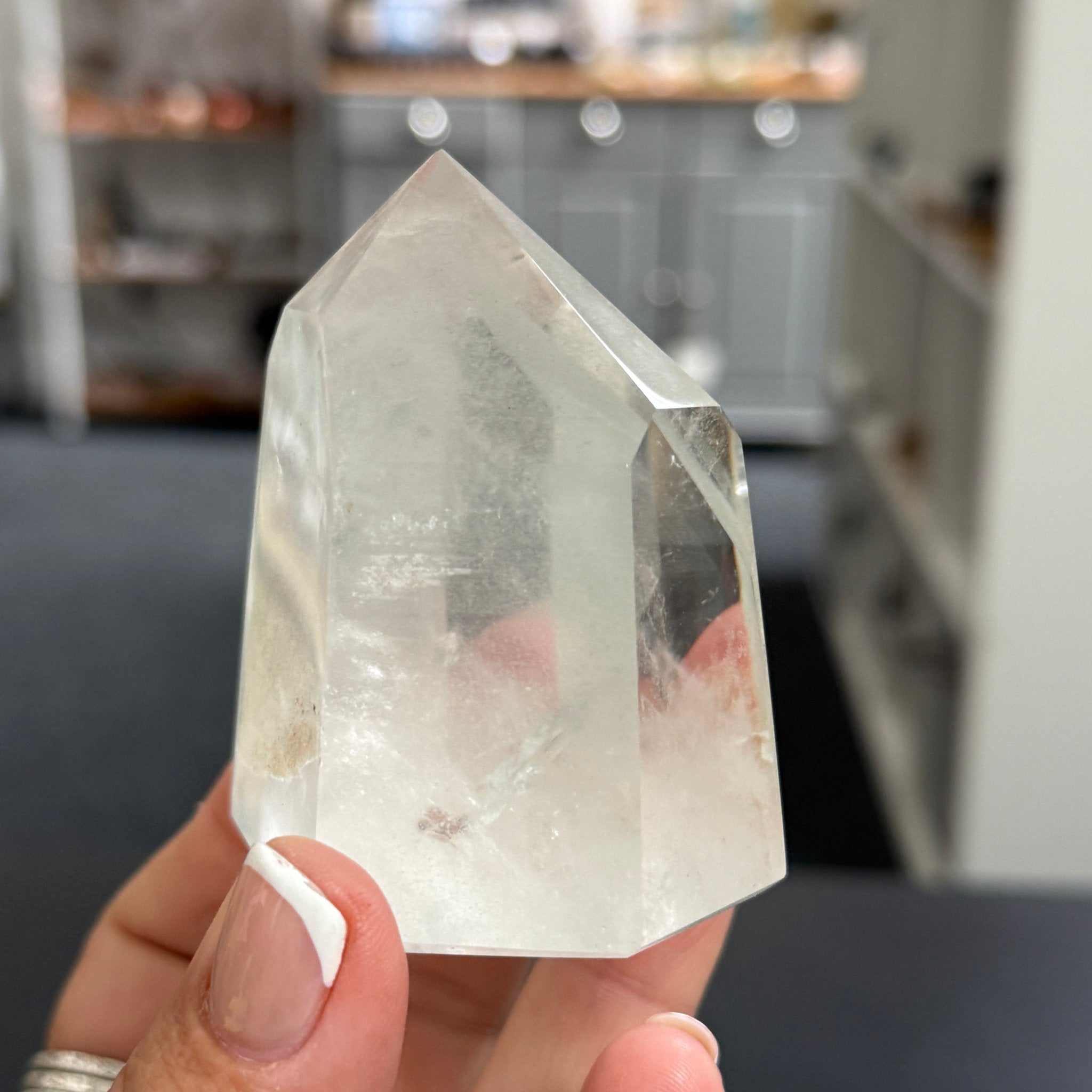 💚 Clear Quartz Tower with Chlorite Inclusions & Phantom Veils