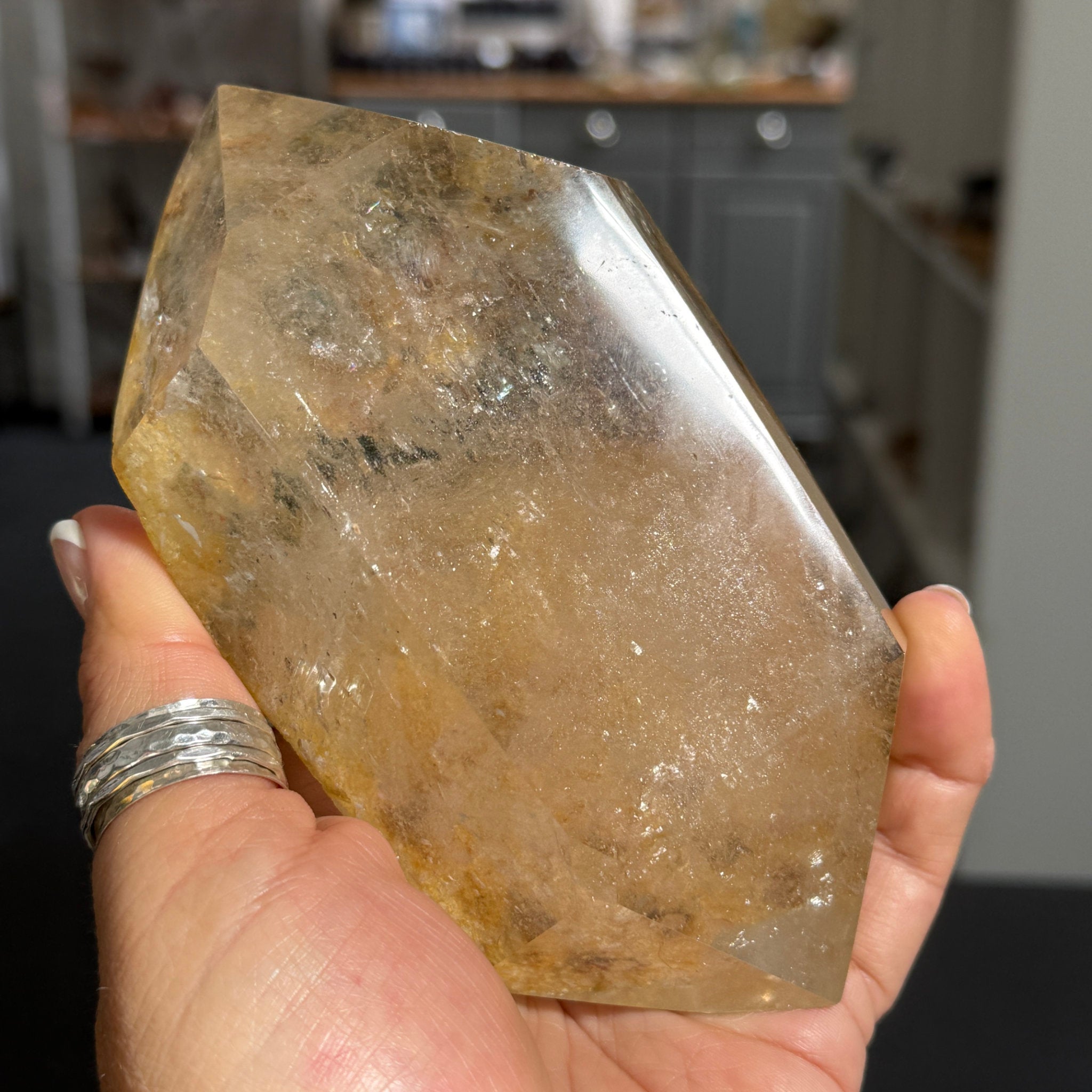 🌞 River Rolled Golden Healer Quartz – Naturally Double Terminated
