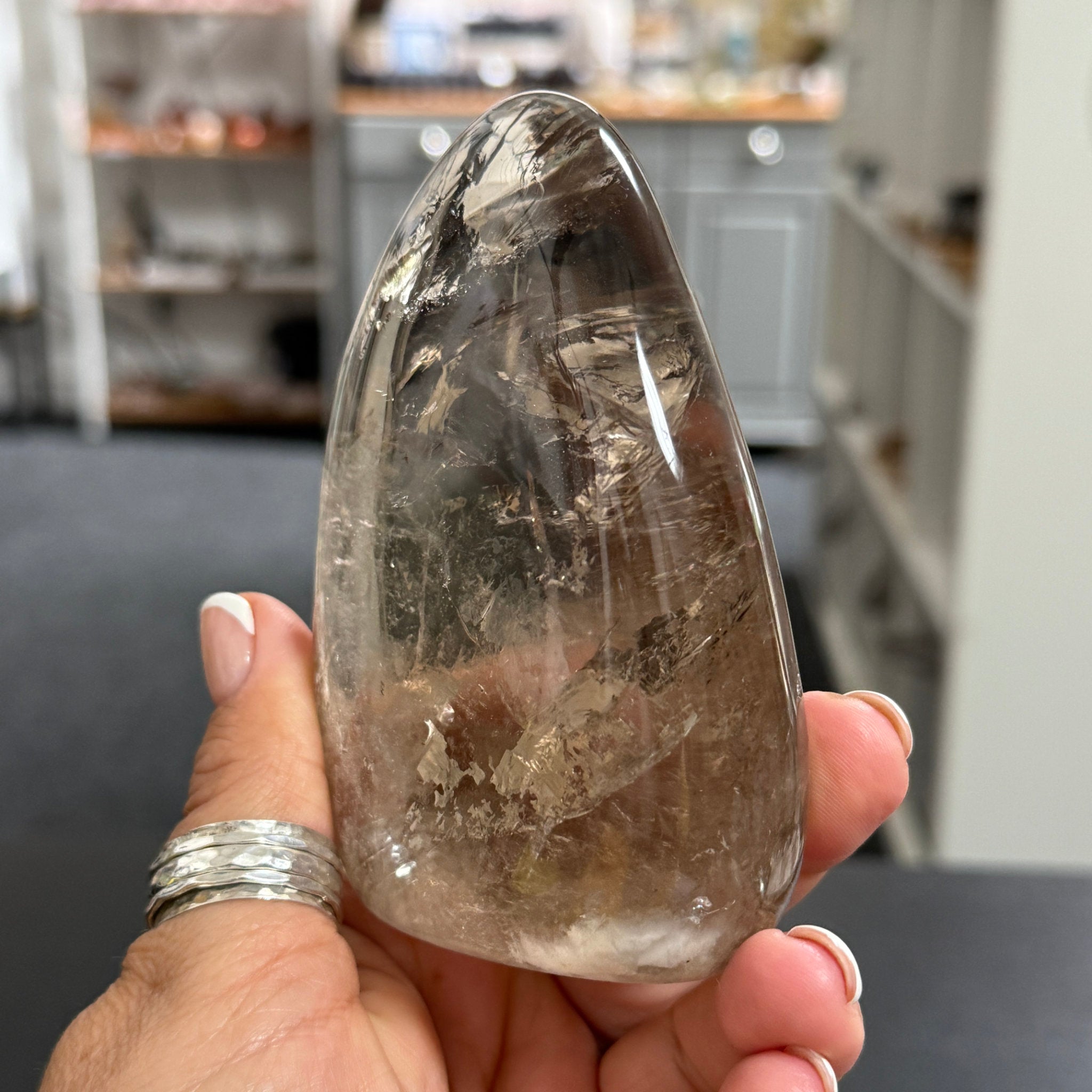 🤎 River Rolled Smoky Quartz Freeform – Madagascar