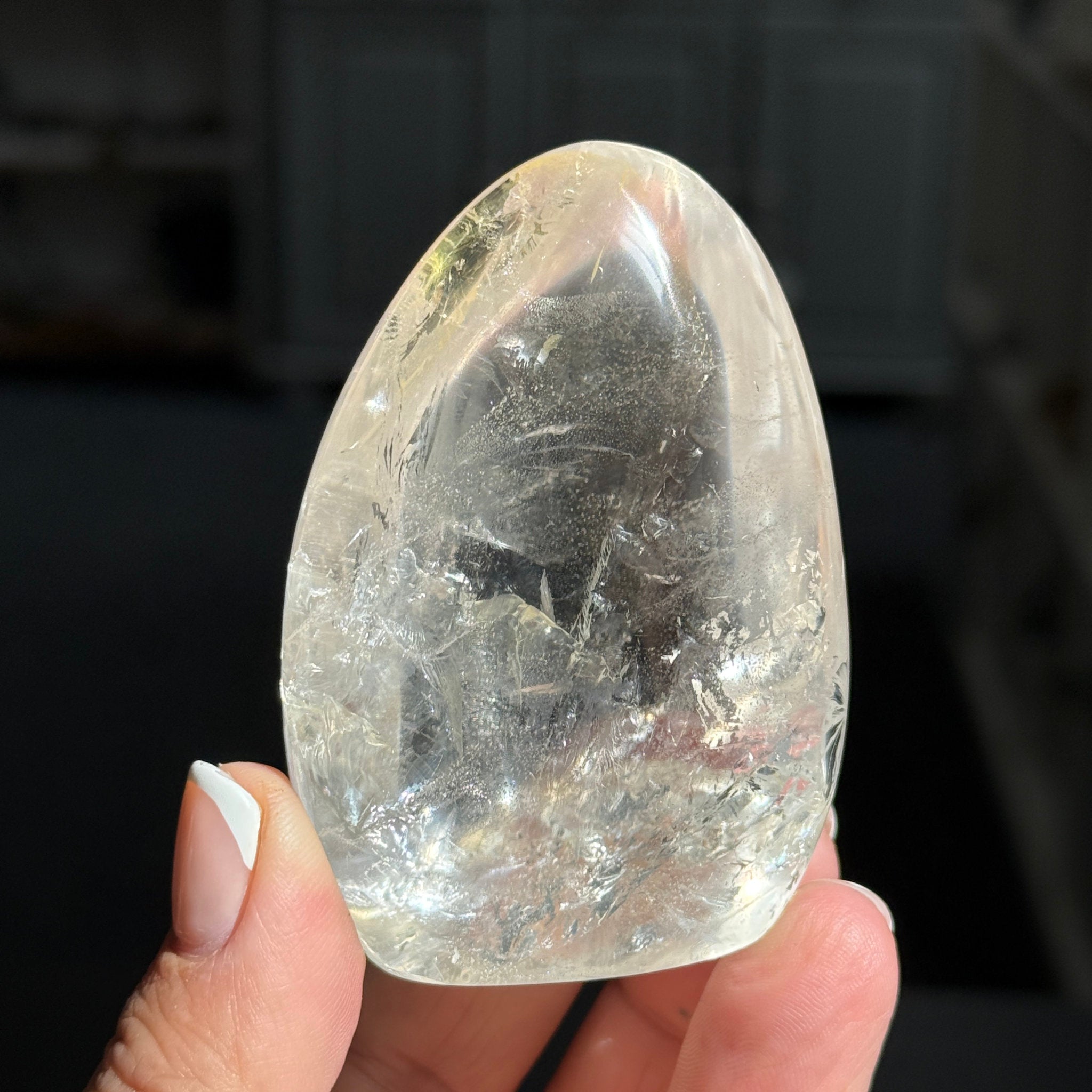 💎 Clear Quartz Freeform with Golden Healer Inclusions – Madagascar