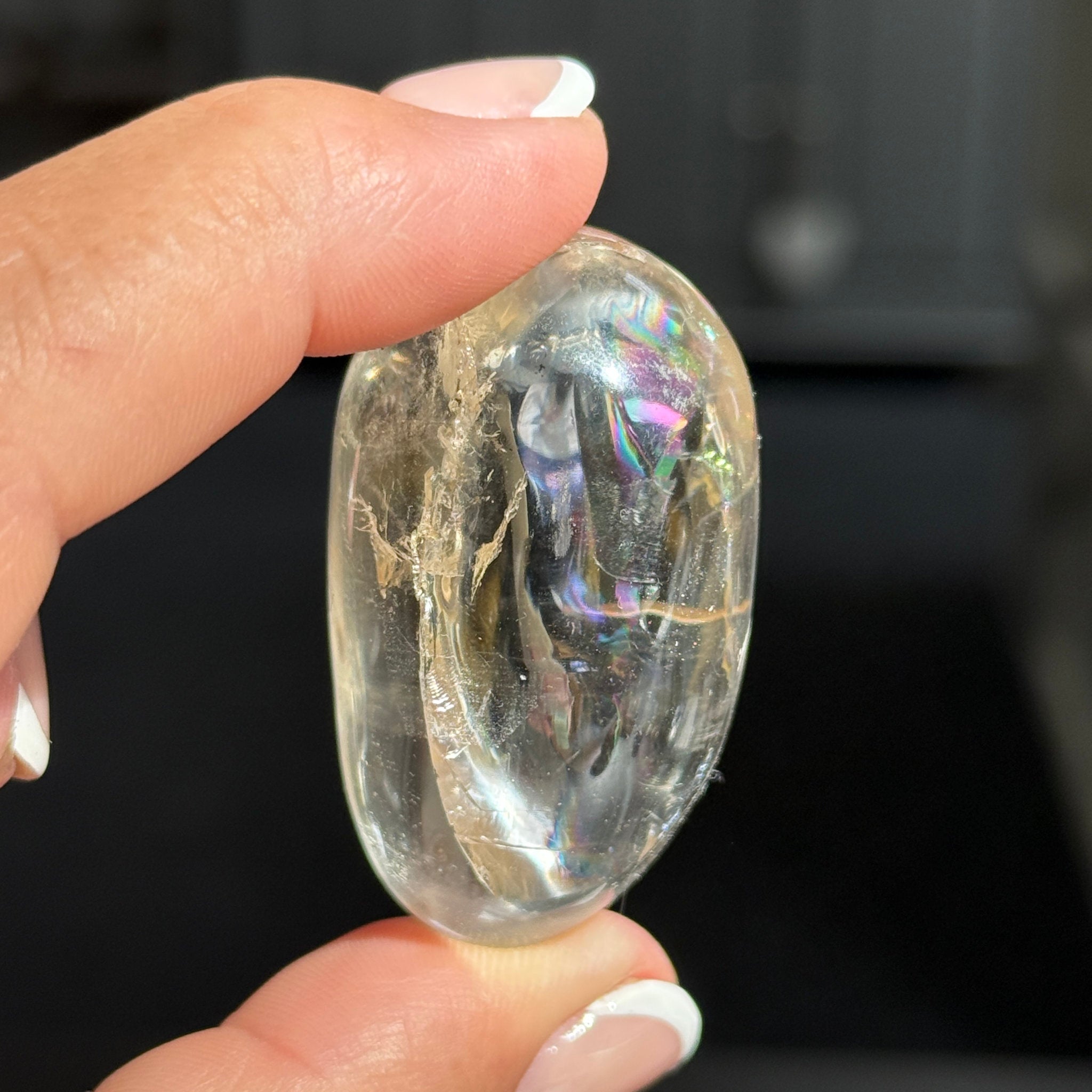 🌞 Natural Citrine Palm Stone – Madagascar