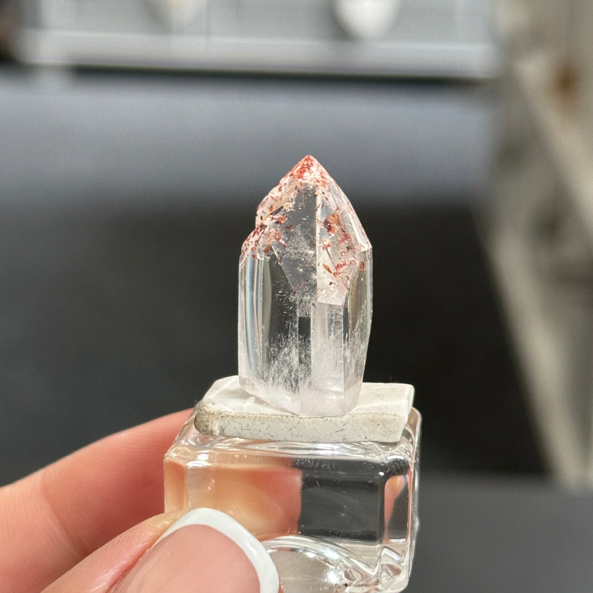 ❤️‍🔥 Mini Harlequin Clear Quartz Tower – Madagascar