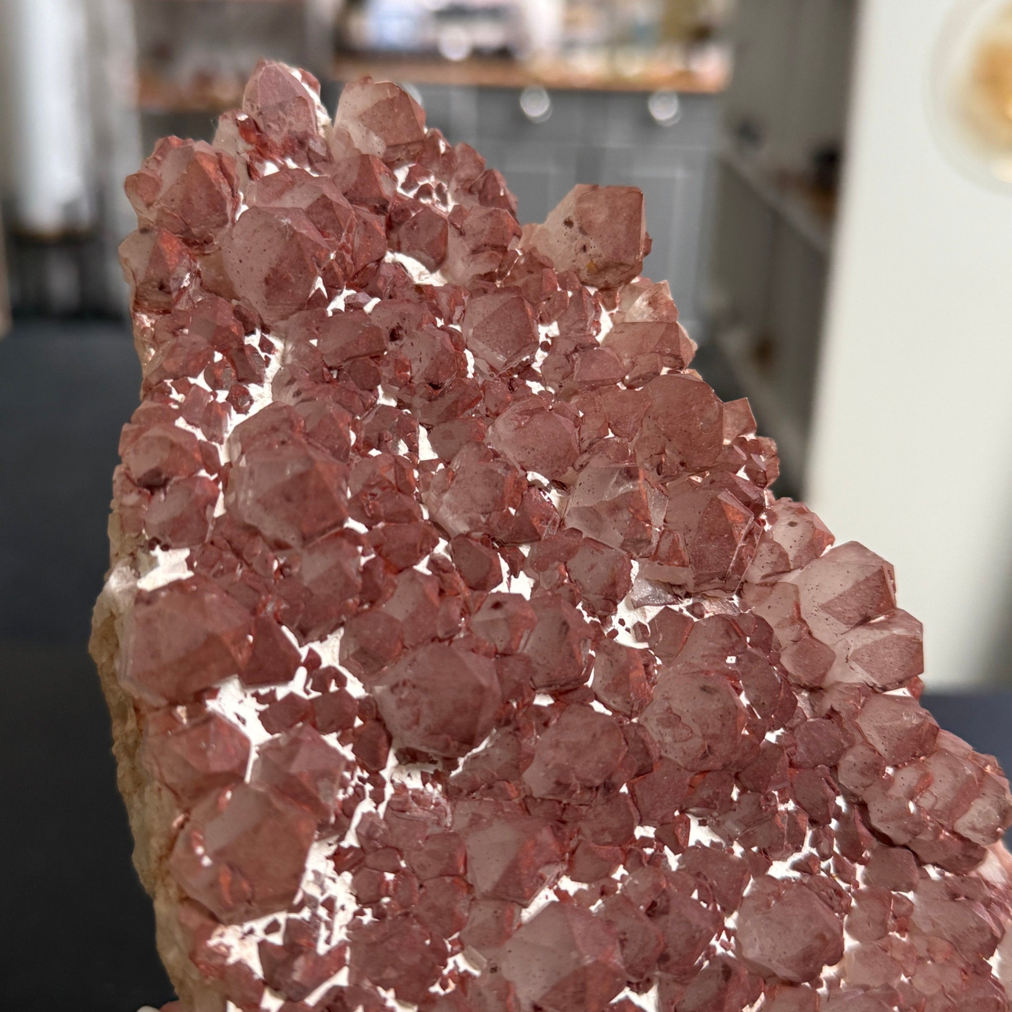 ❤️ Red Hematite Covered Quartz Bed – Madagascar
