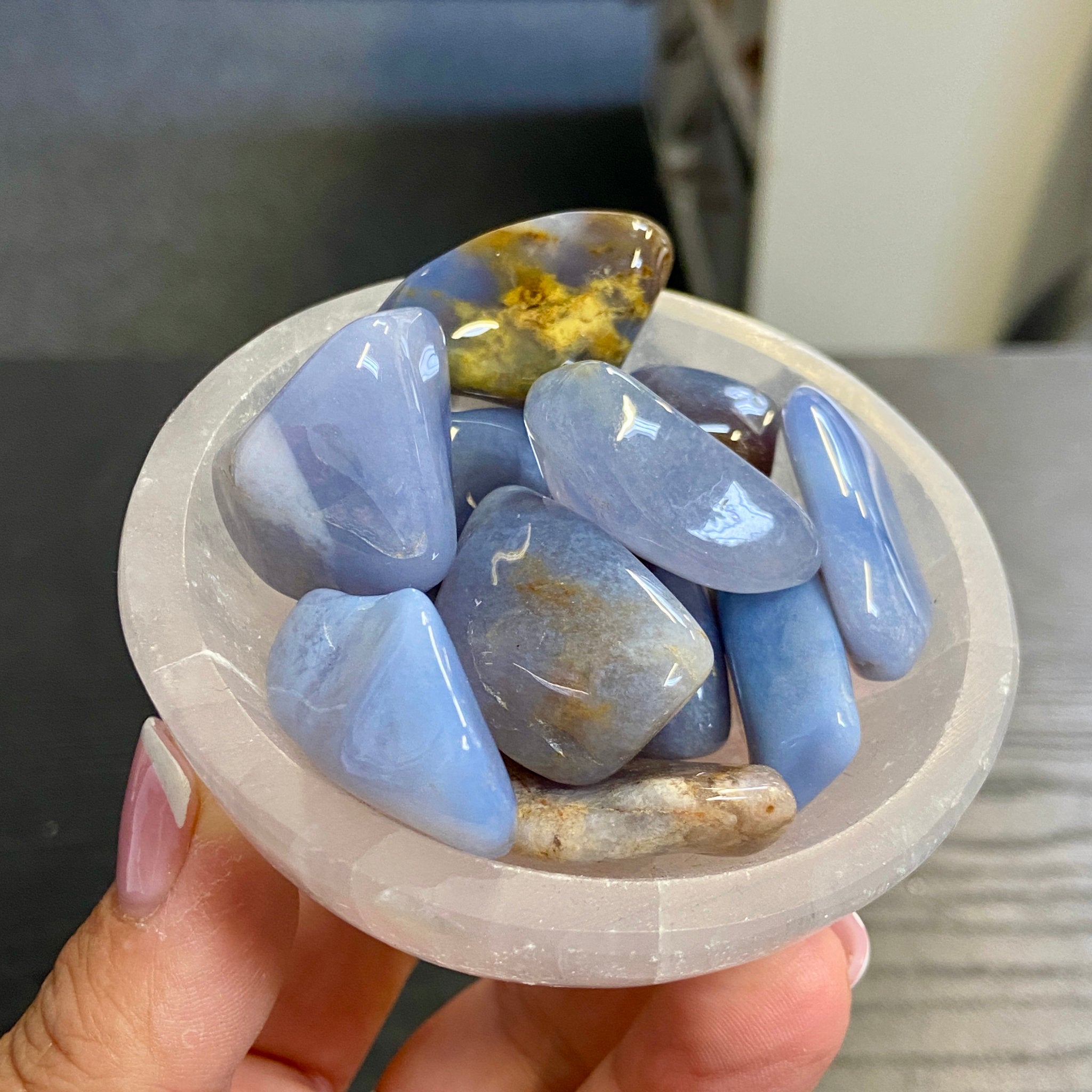 🔷 Blue Chalcedony Tumbled Stones