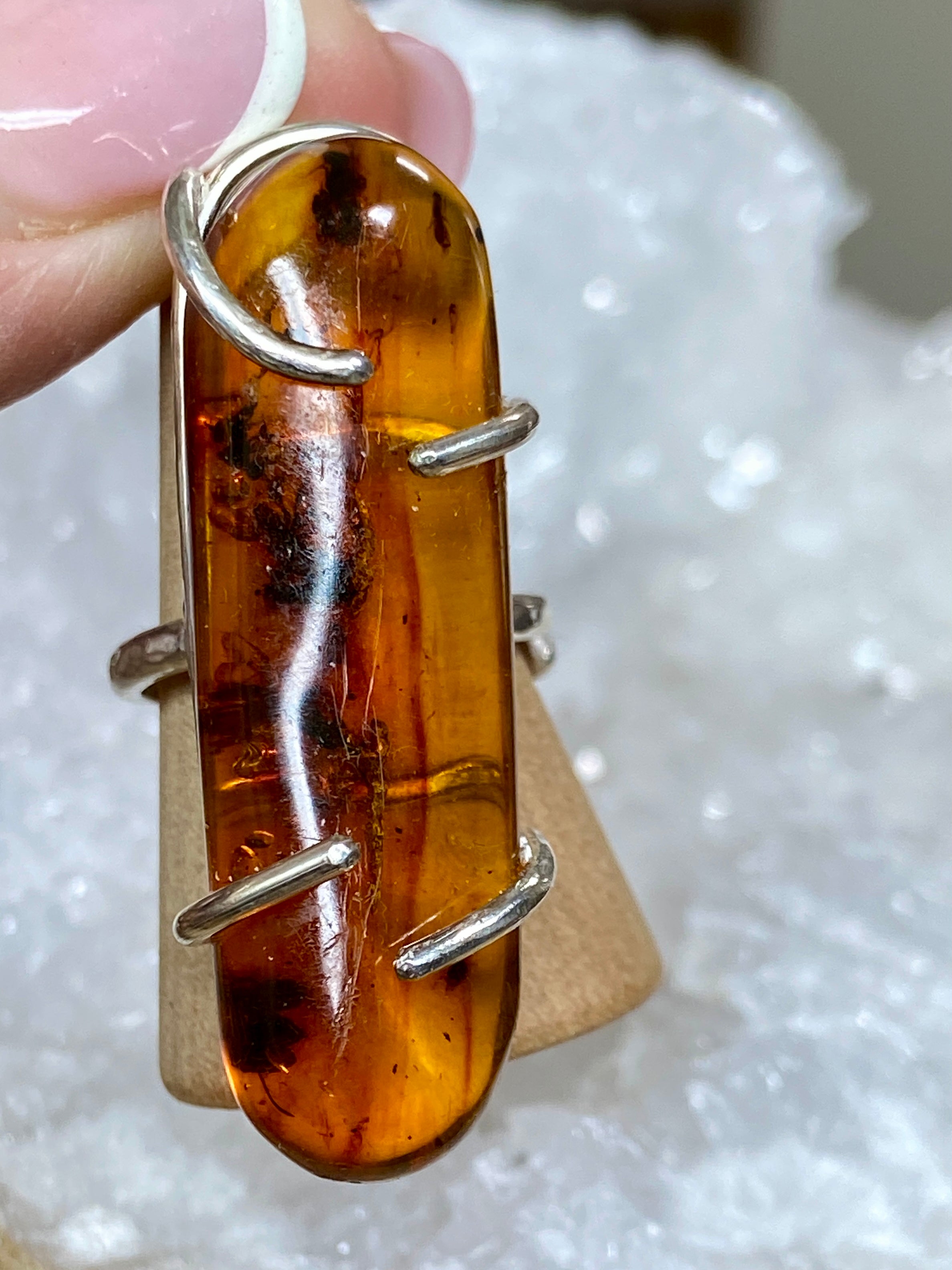Colombian Amber Ring with Prehistoric Inclusions – Bespoke by Song of the Sea