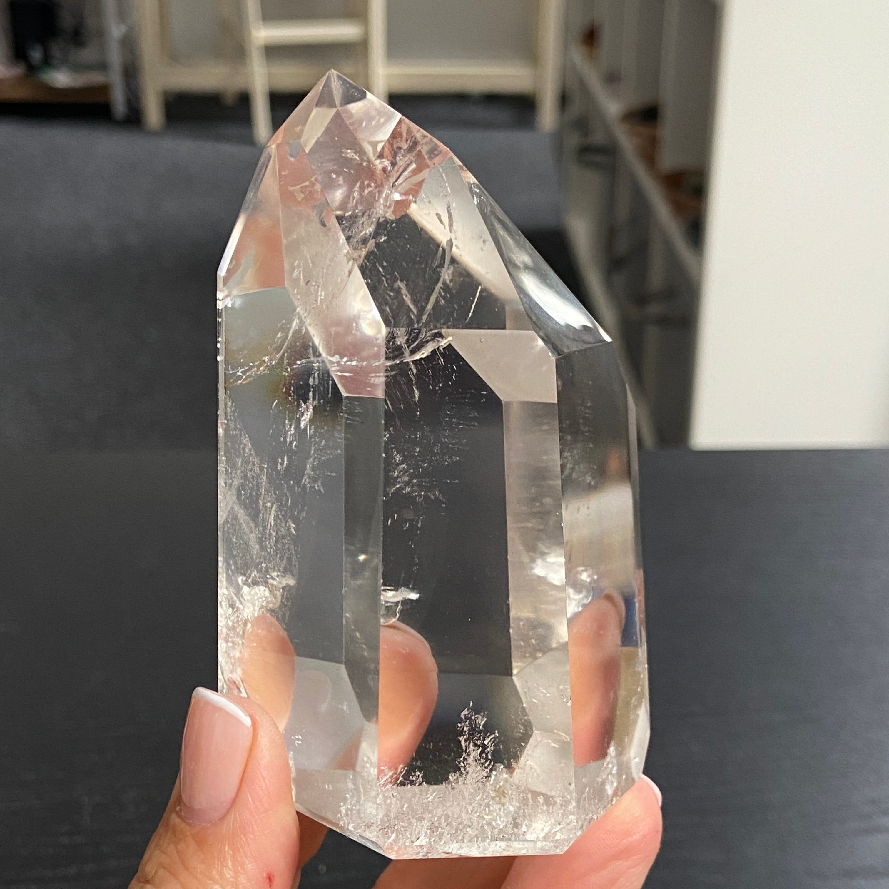 AA Standing Clear Quartz Point – Brazil