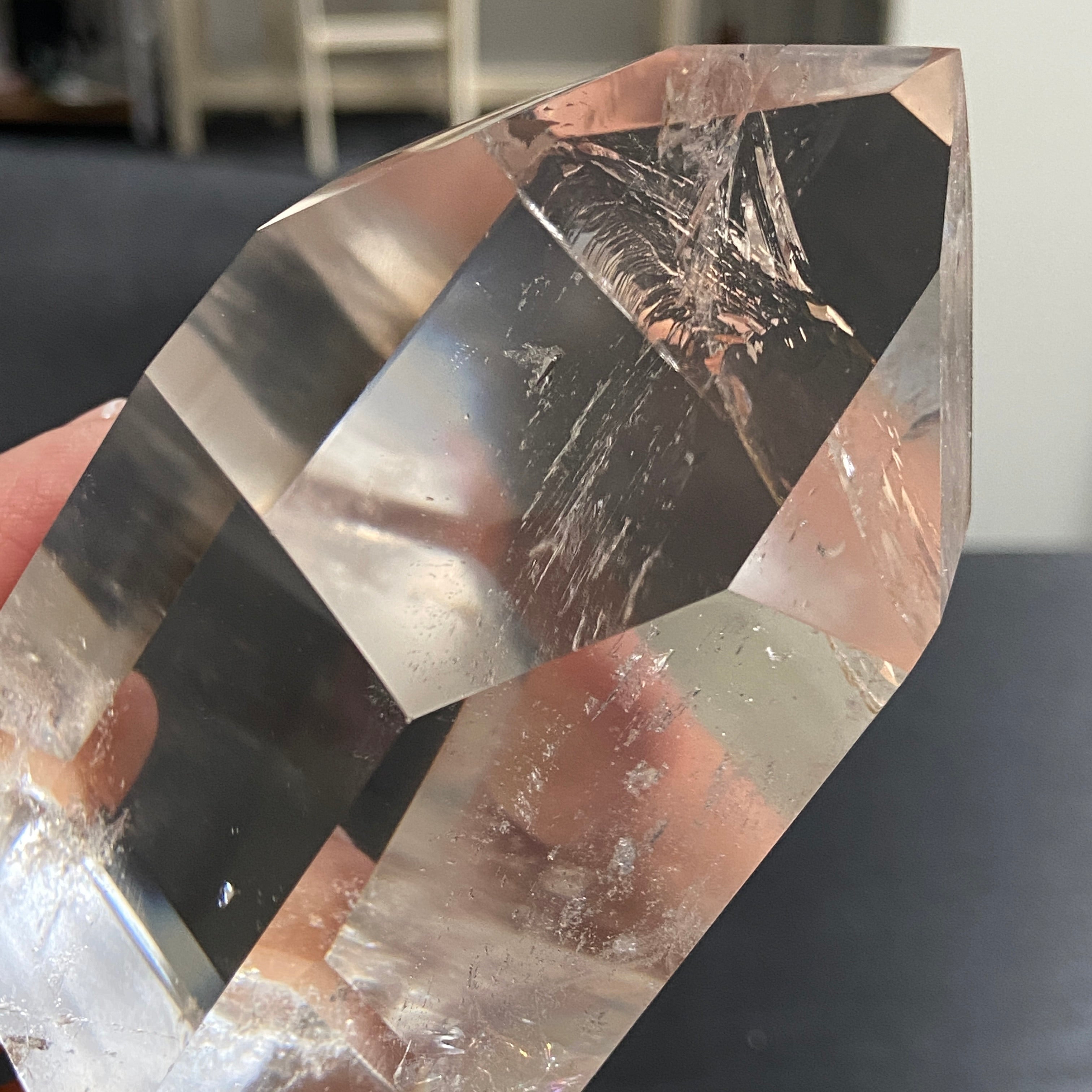 AA Standing Clear Quartz Point – Brazil