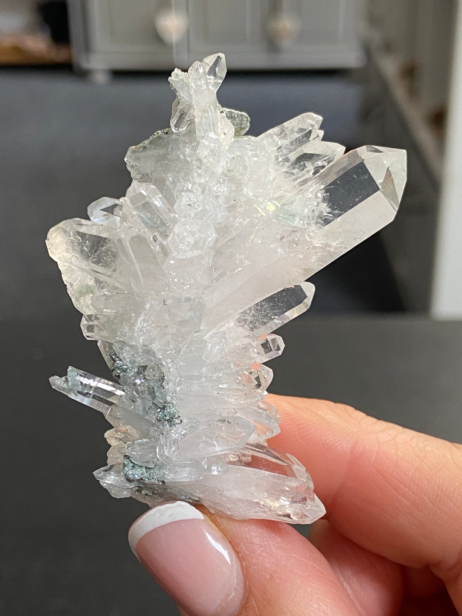 Lemurian Light Starburst Cluster with Fuchsit