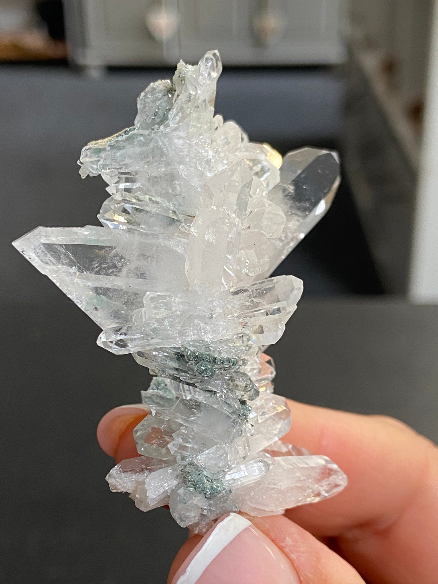 Lemurian Light Starburst Cluster with Fuchsit