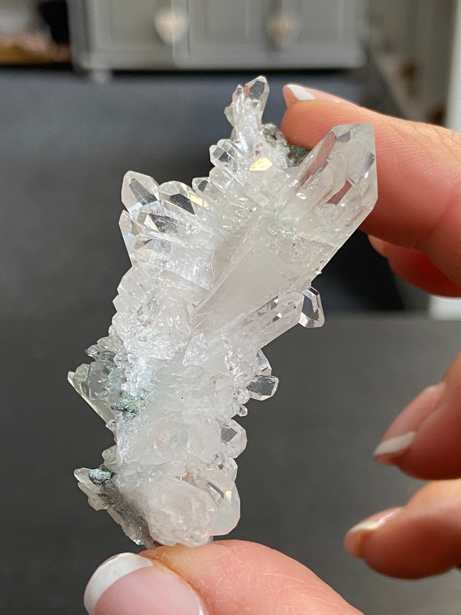Lemurian Light Starburst Cluster with Fuchsit