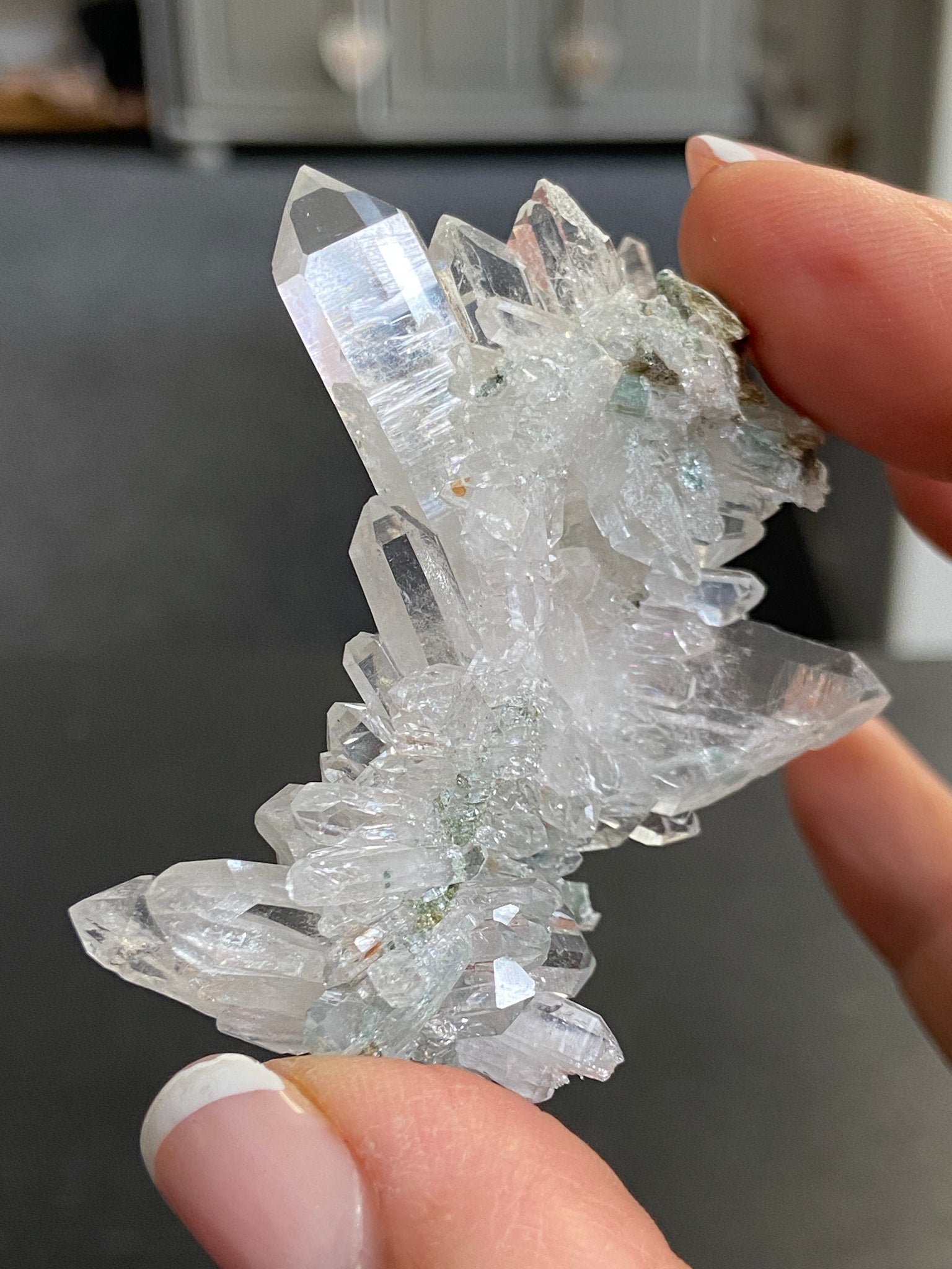 Lemurian Light Starburst Cluster with Fuchsit