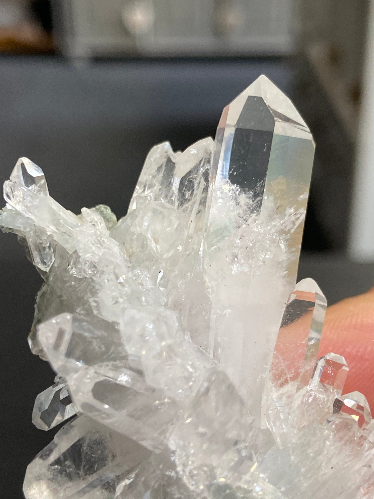 Lemurian Light Starburst Cluster with Fuchsit