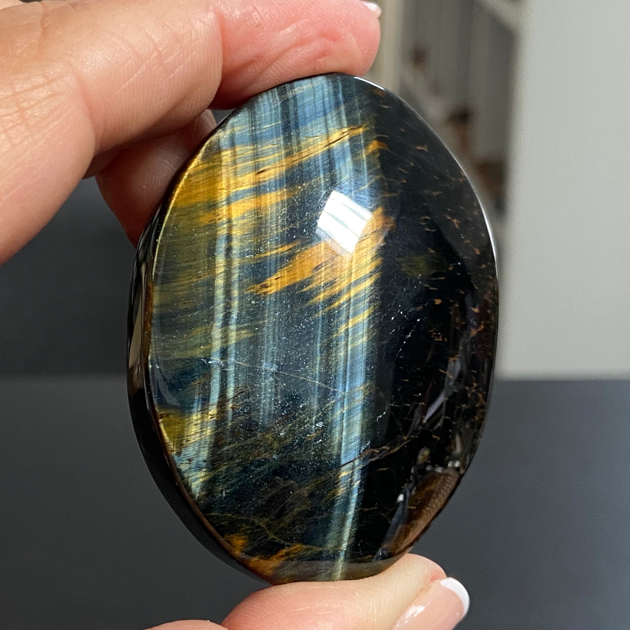 Premium Tigers Eye Palmstone