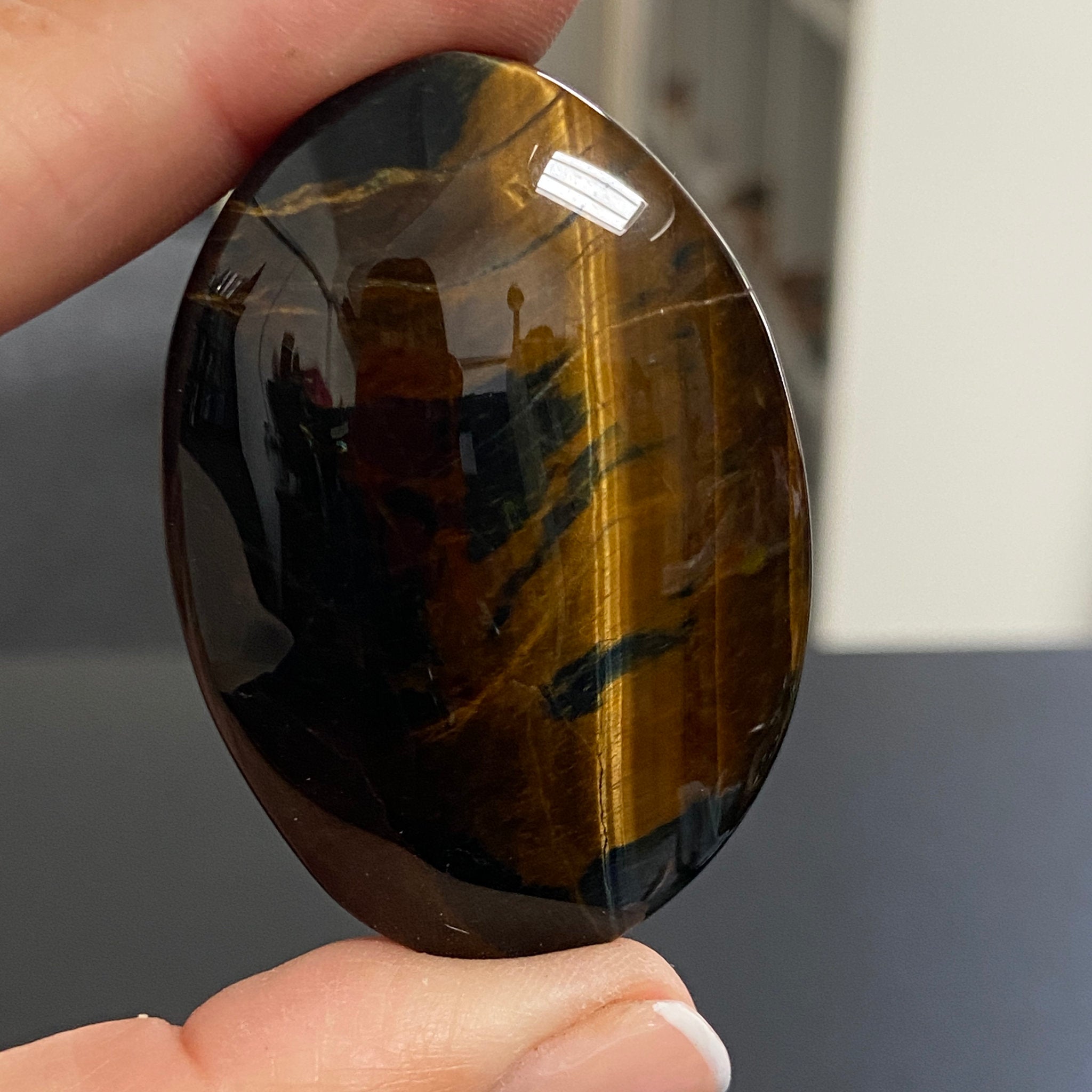 Premium Tigers Eye Palmstone