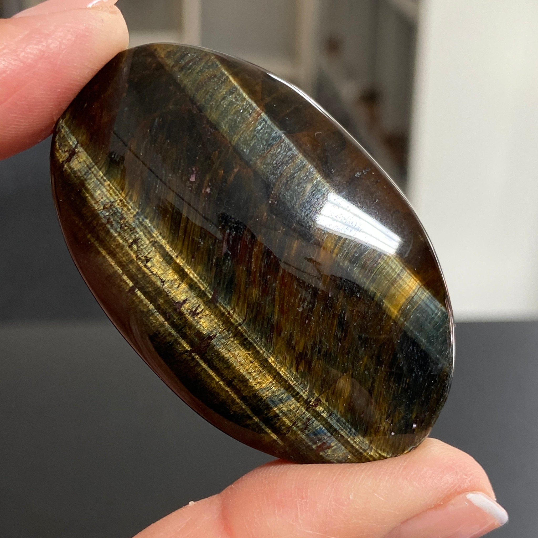 Premium Tigers Eye Palmstone