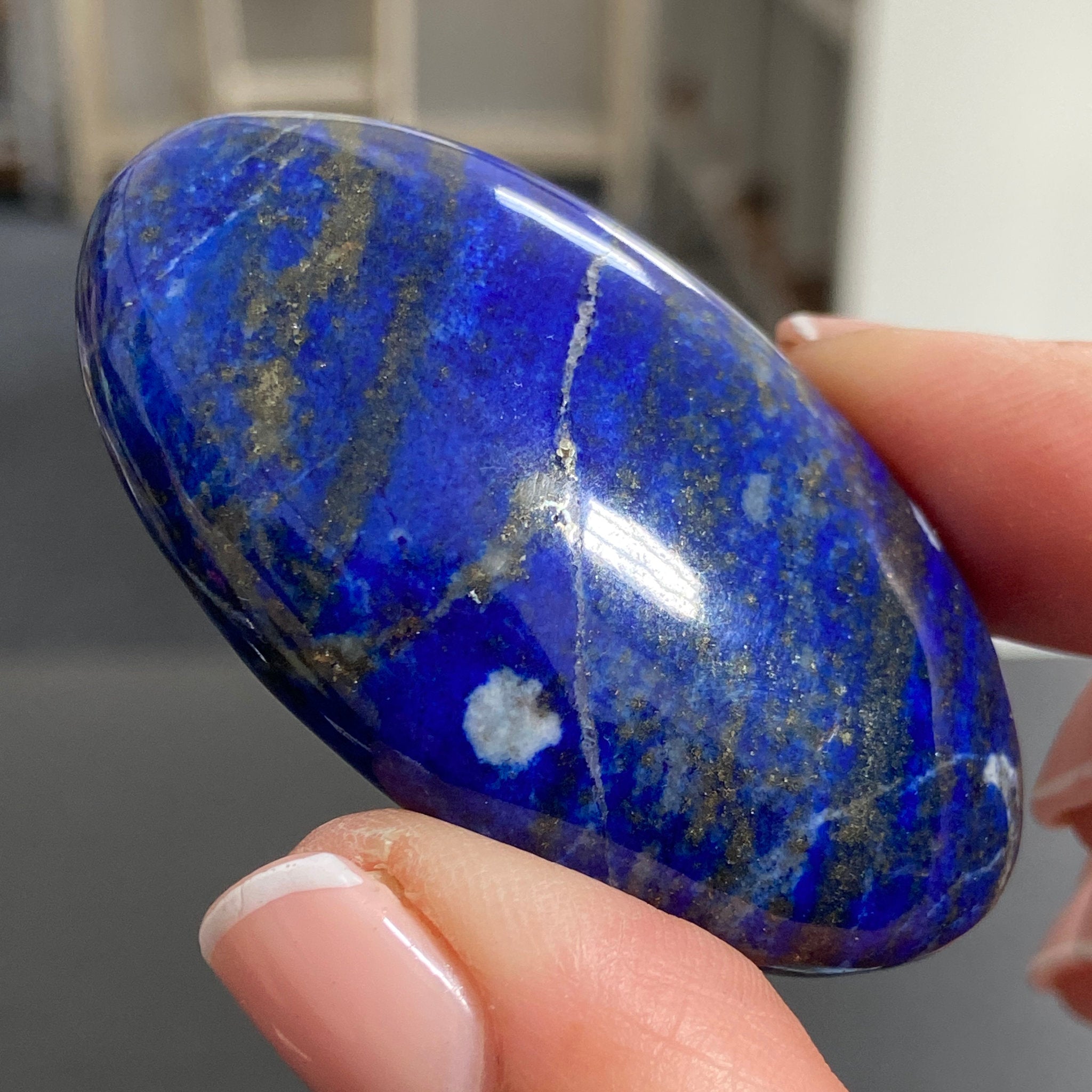 Lapis Lazuli Palmstone – Mine 4 - Afghanistan
