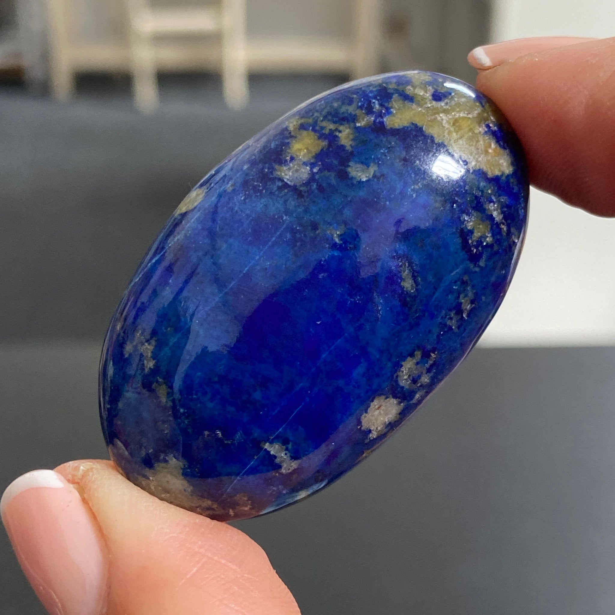 Lapis Lazuli Palmstone – Mine 4 - Afghanistan
