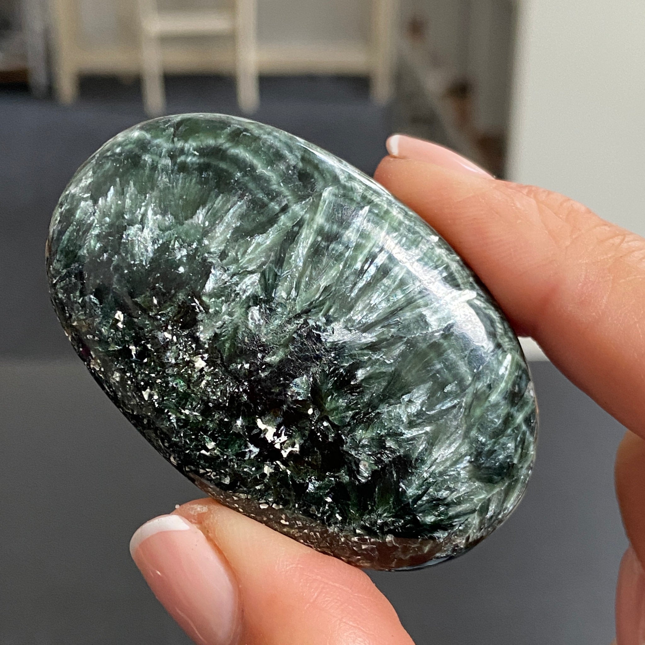 Seraphinite Palmstone - Russia