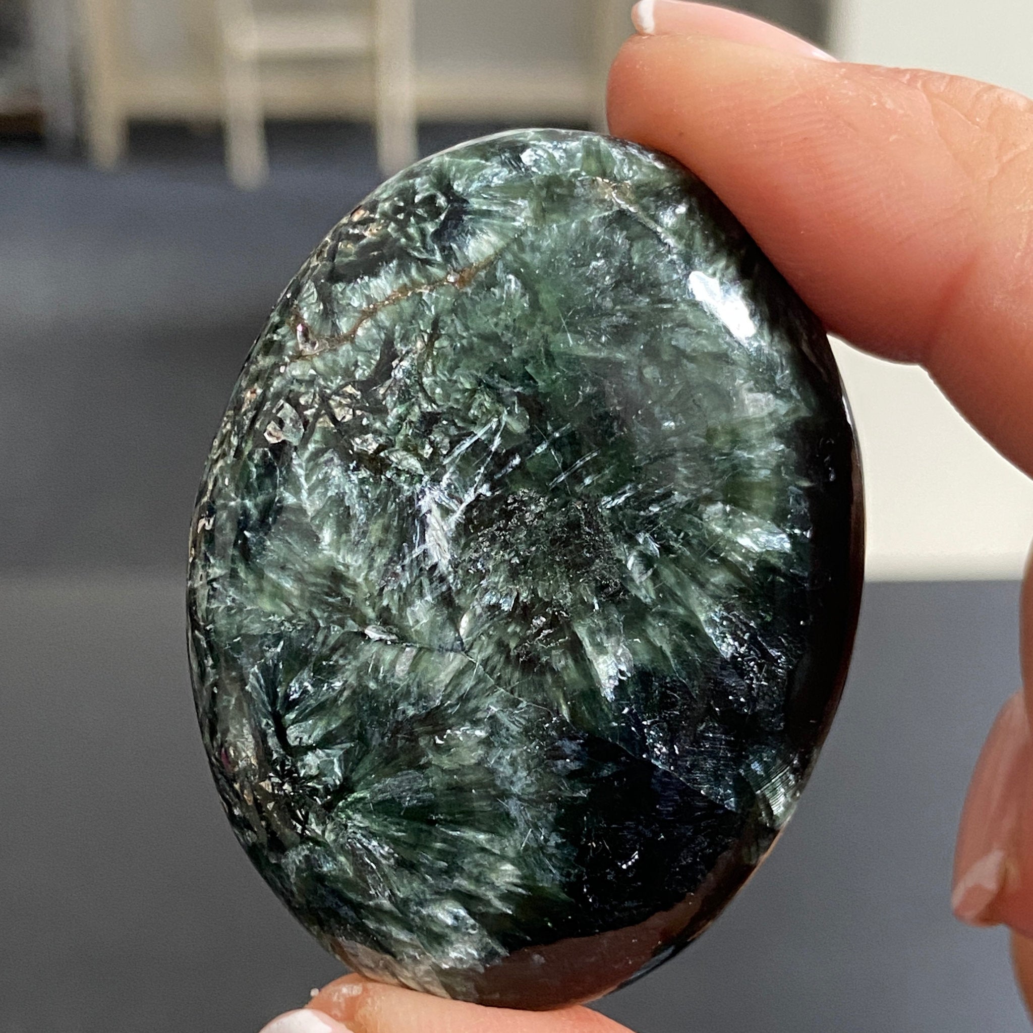 Seraphinite Palmstone - Russia