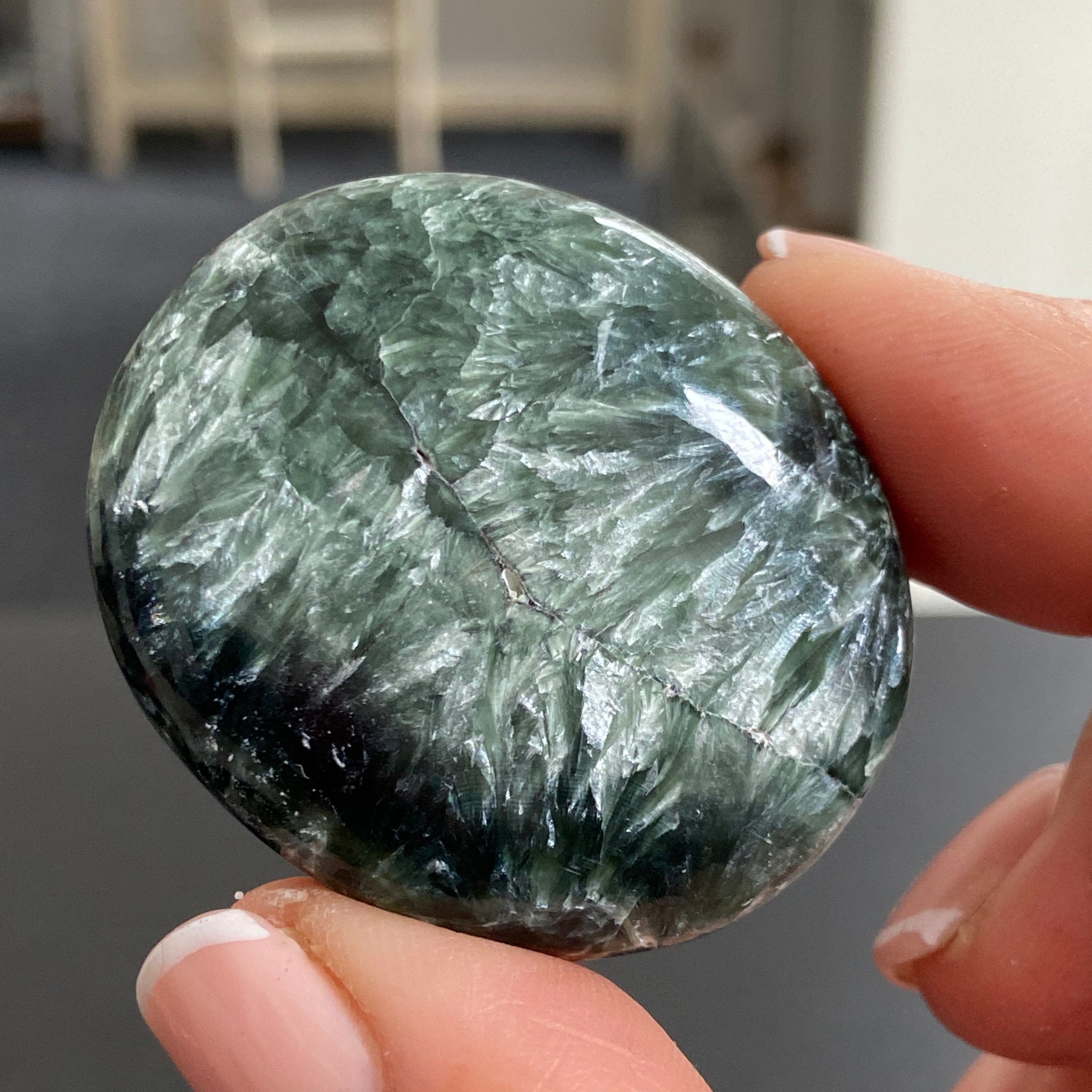 Seraphinite Palmstone - Russia
