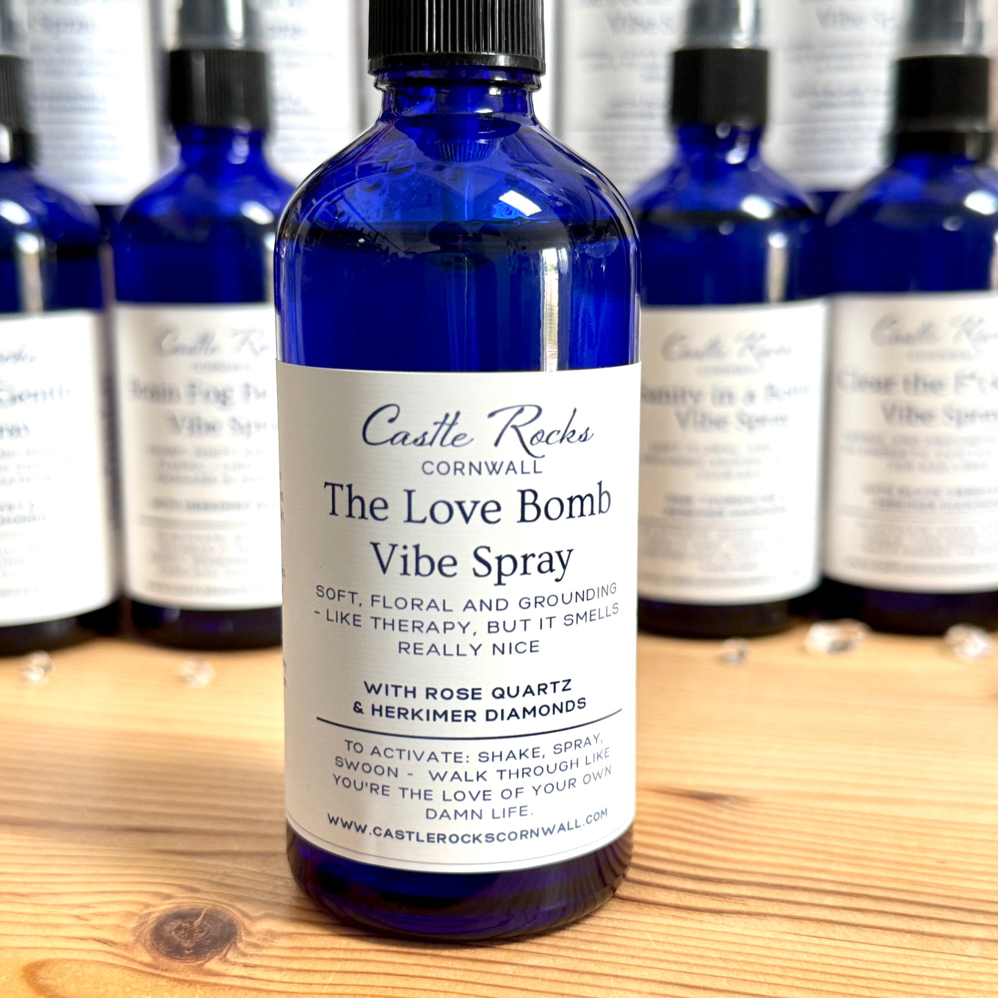 🩷 The Love Bomb Vibe Spray | 100ml | Soft, Floral & Grounding