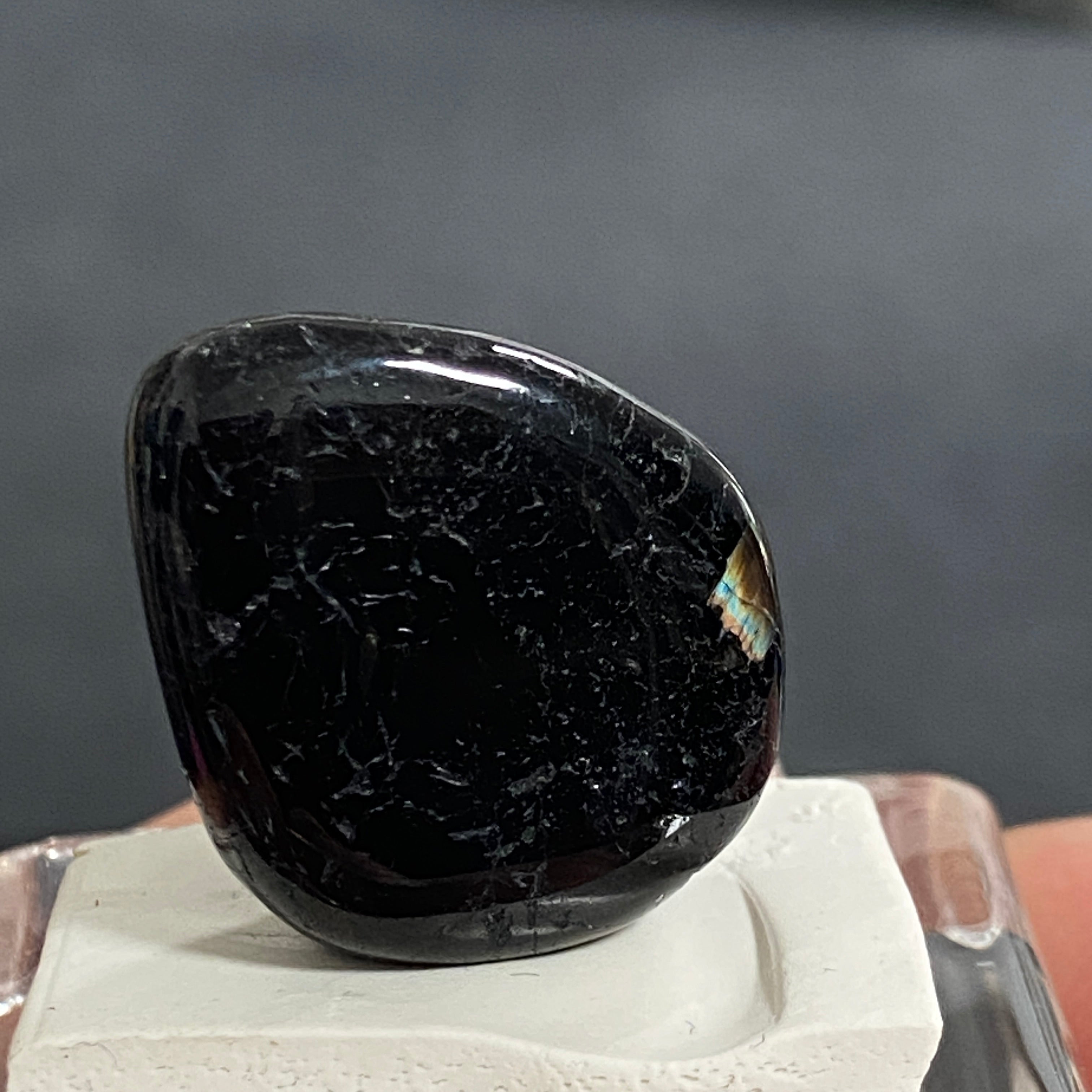 AAA Nuummite – Greenland