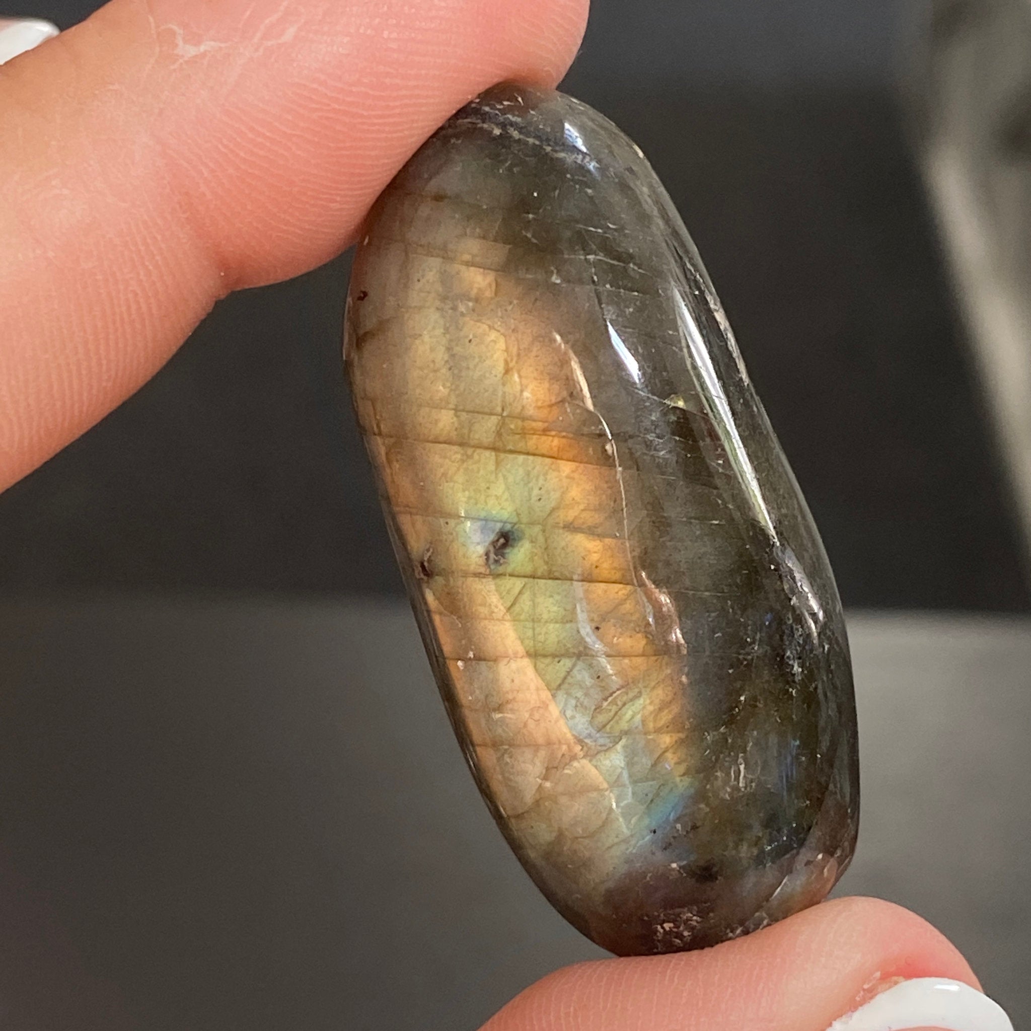 🦋 Madagascan ‘Papillon’ Labradorite Pebble