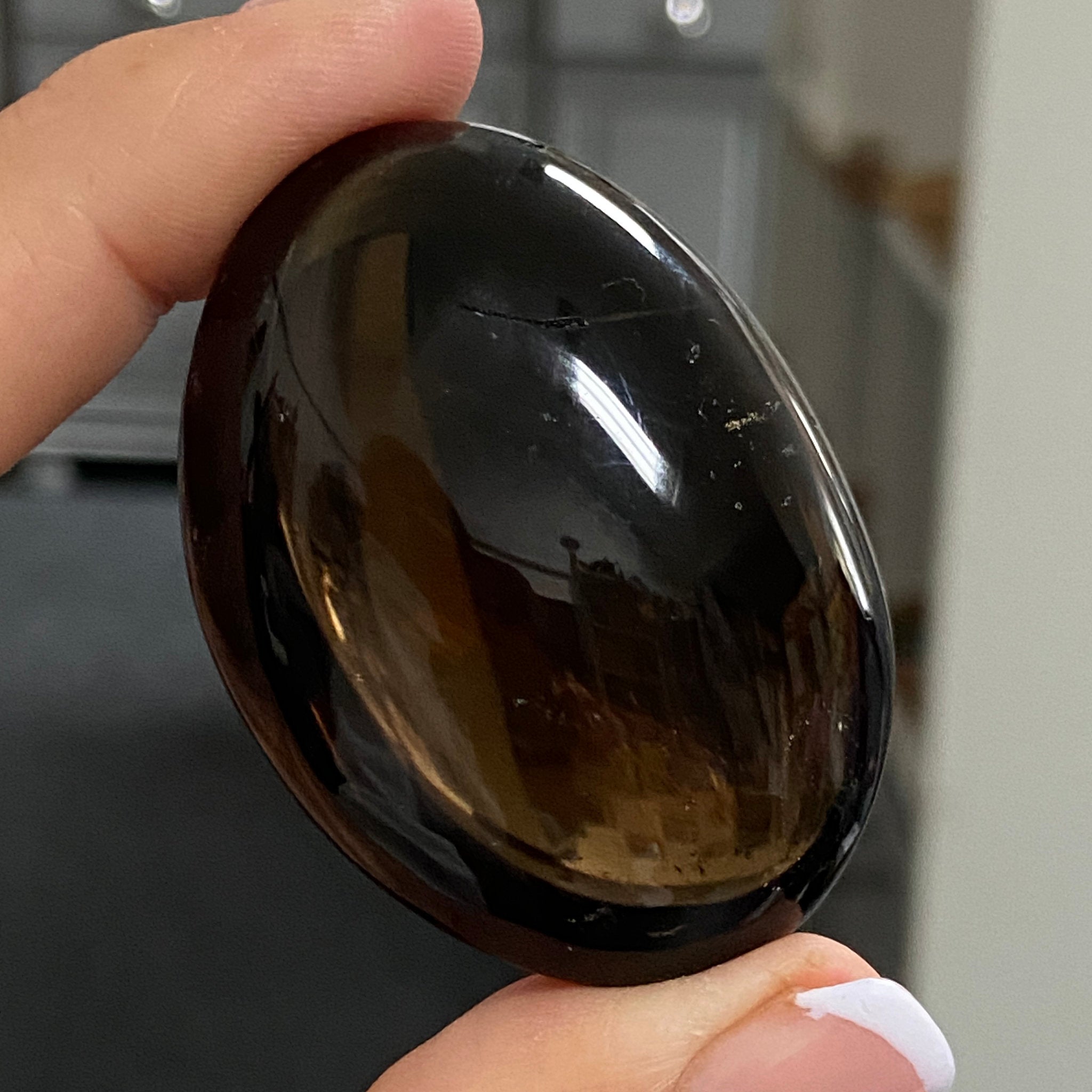 Smoky Quartz Palmstone – Madagascar
