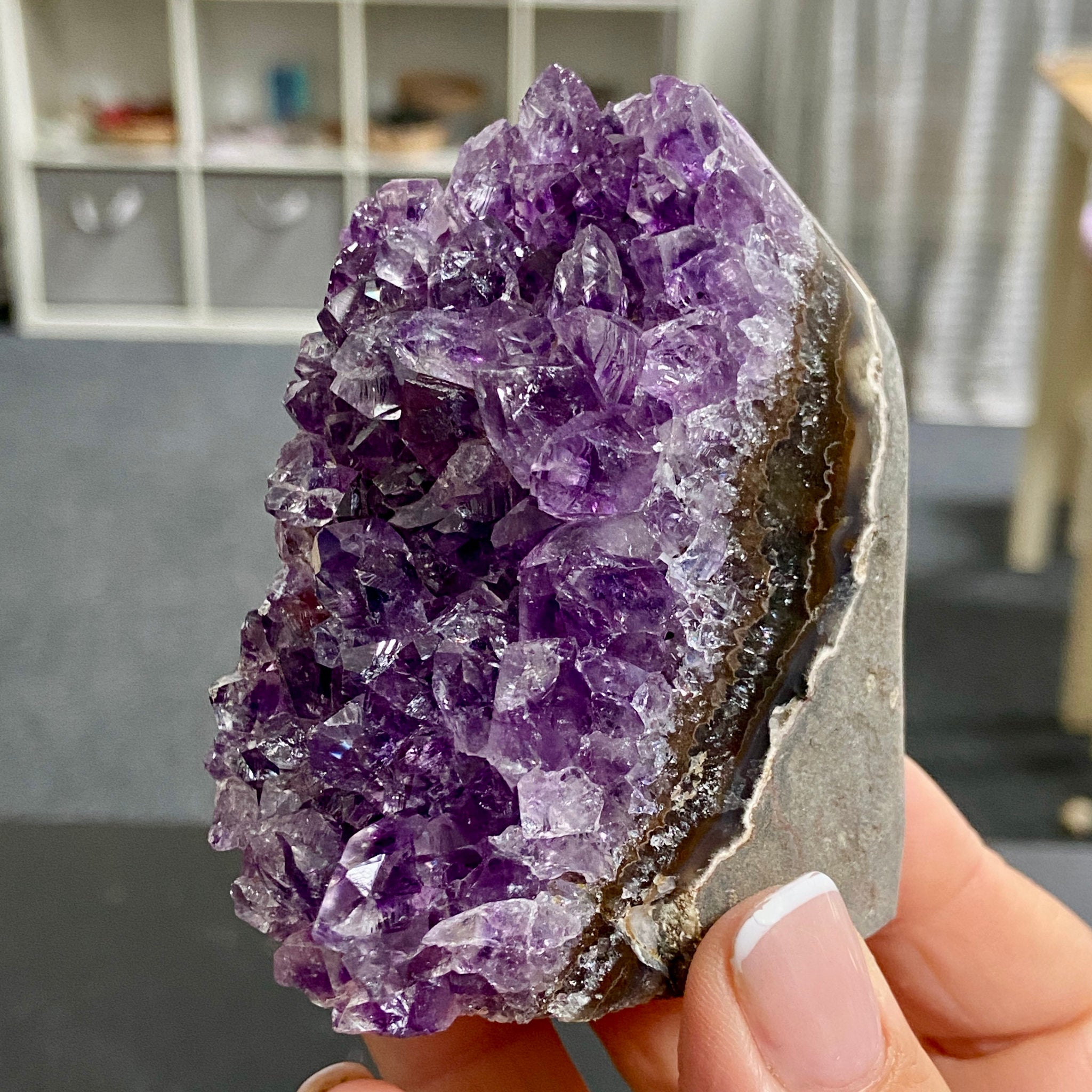 Uruguayan Amethyst Cut Base