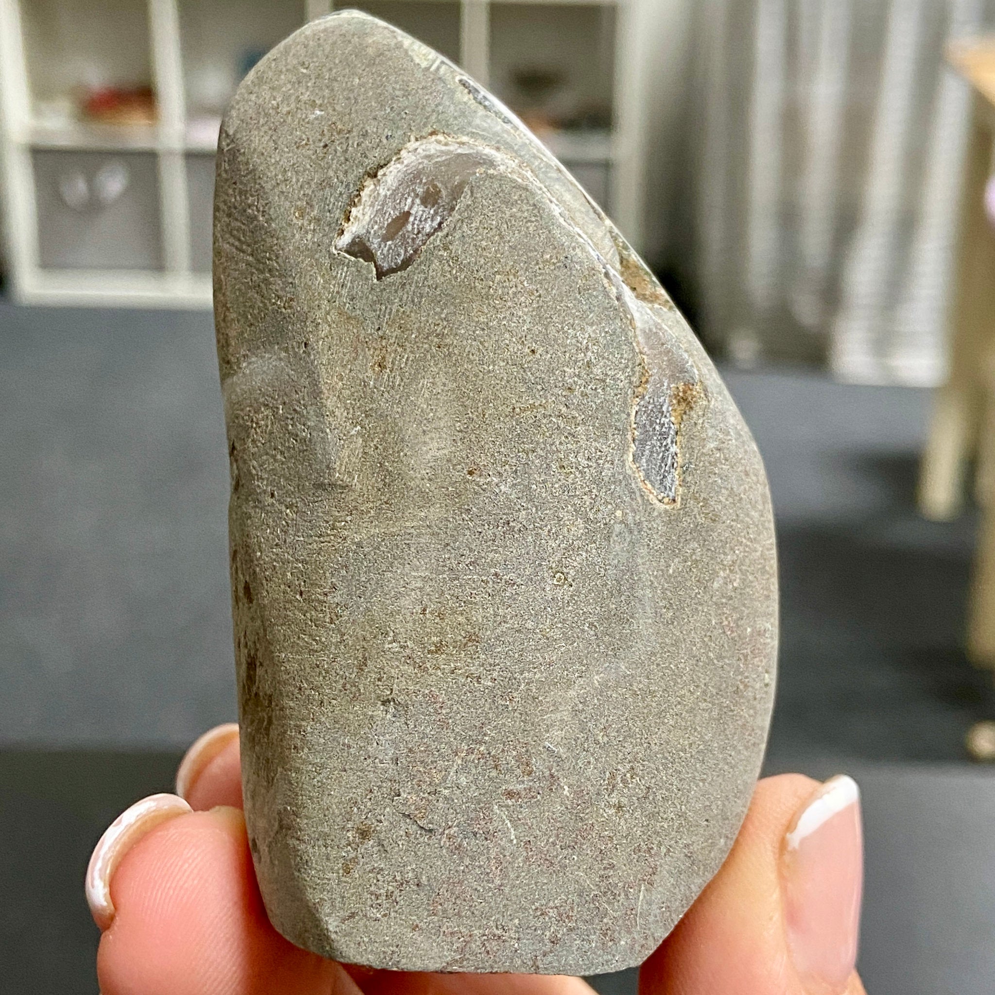 Uruguayan Amethyst Cut Base