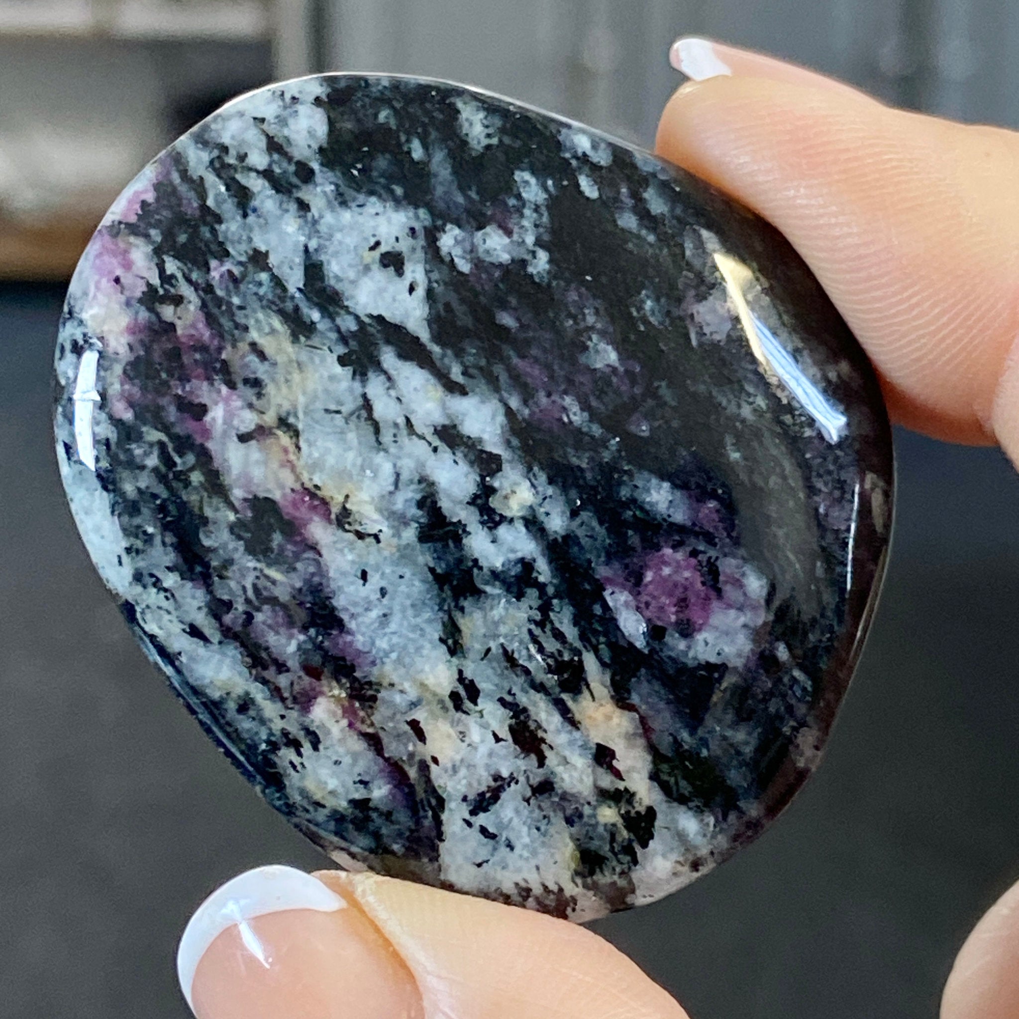 Eudialyte Palmstone - Sweden