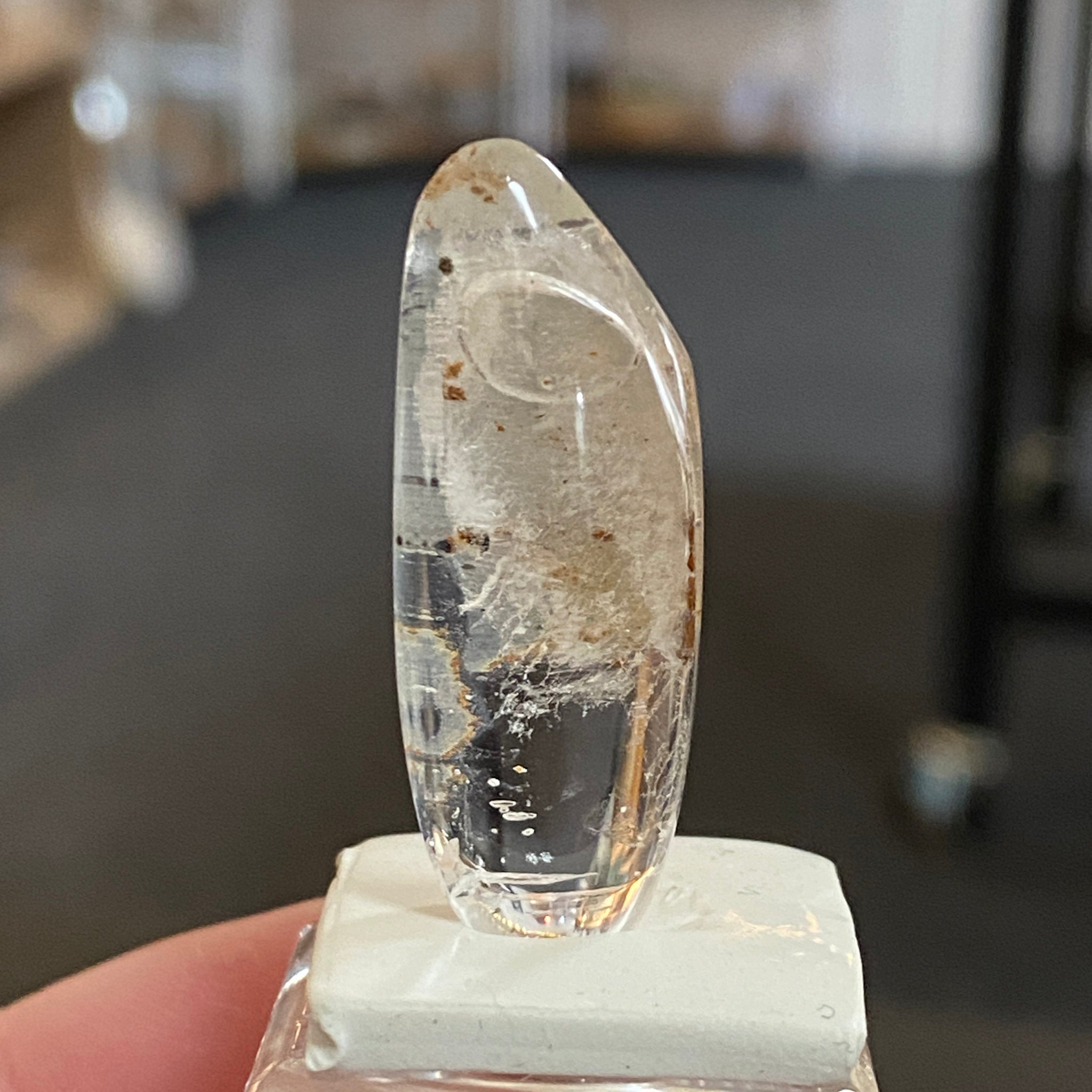 Long Oval Quartz with large Enhydro