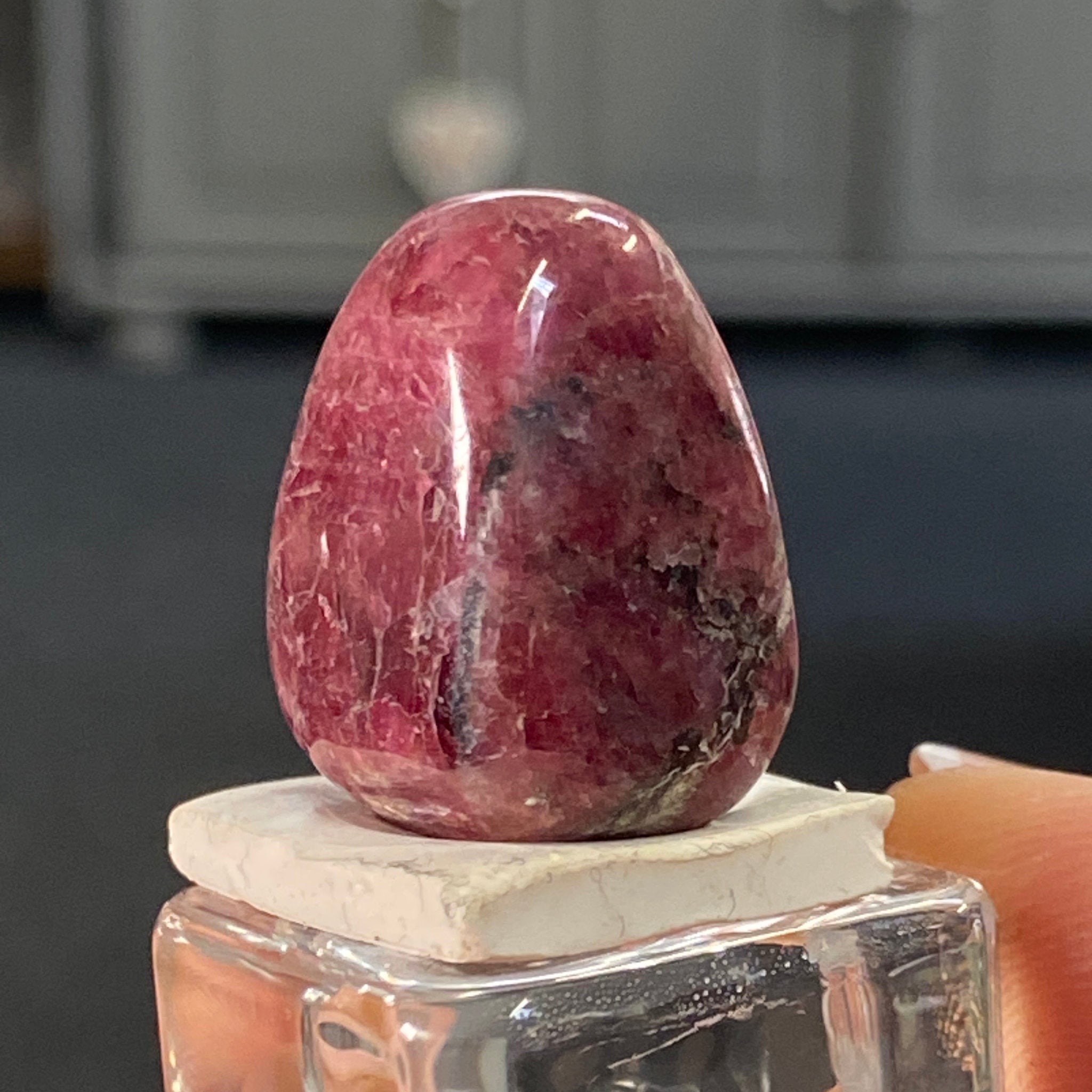 Rhodochrosite (AA Grade Tumbled) – Brazil