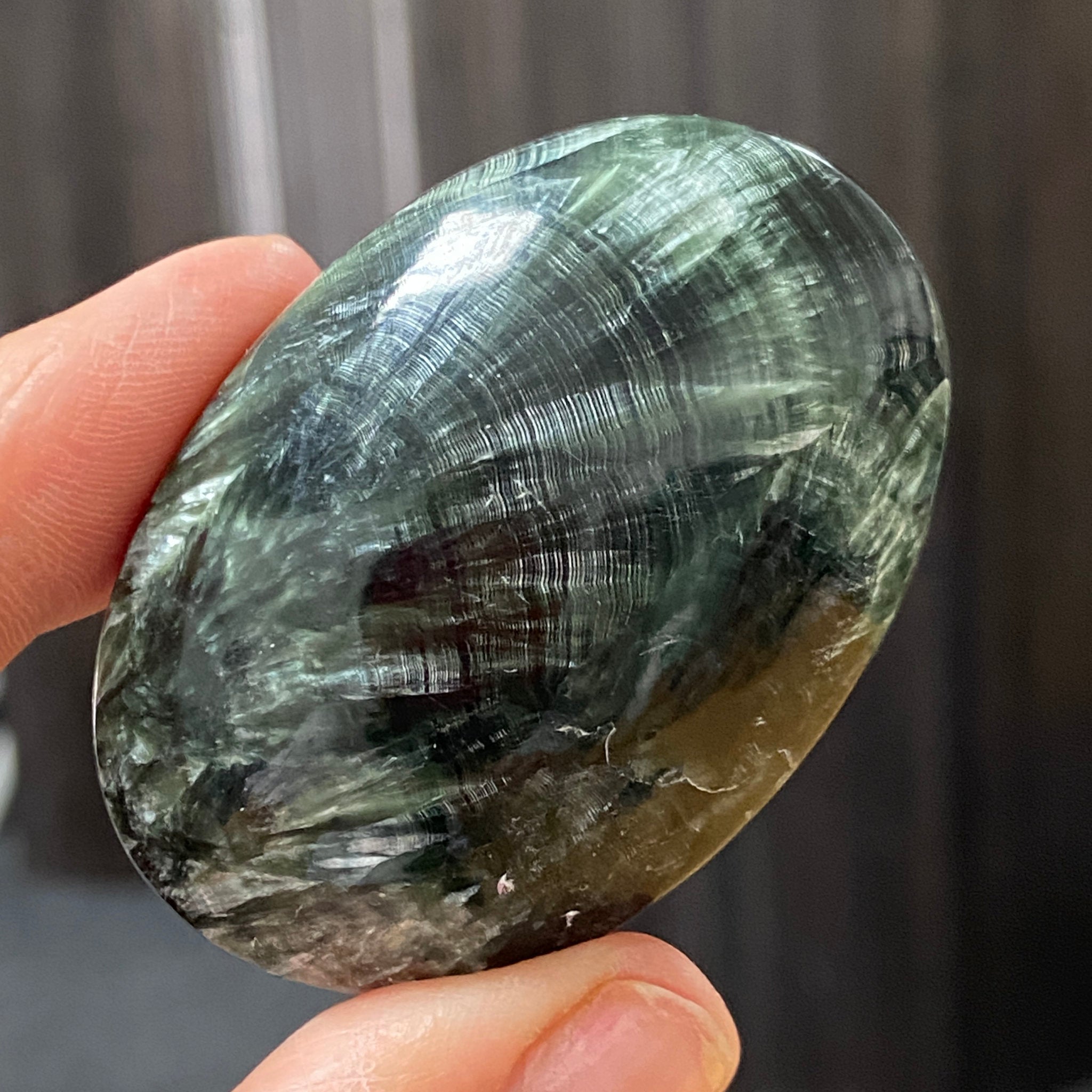 Seraphinite Palmstone – Russia