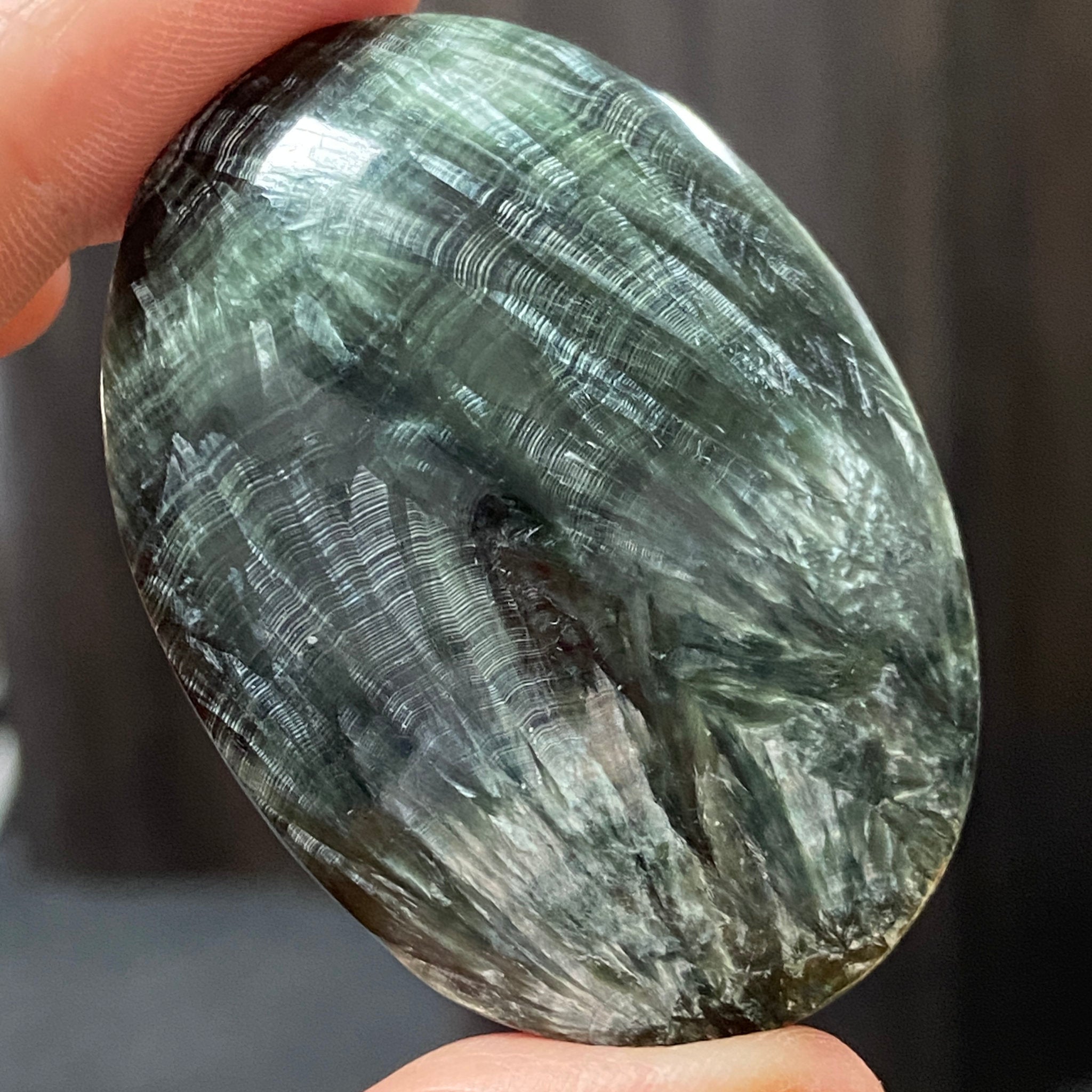 Seraphinite Palmstone – Russia