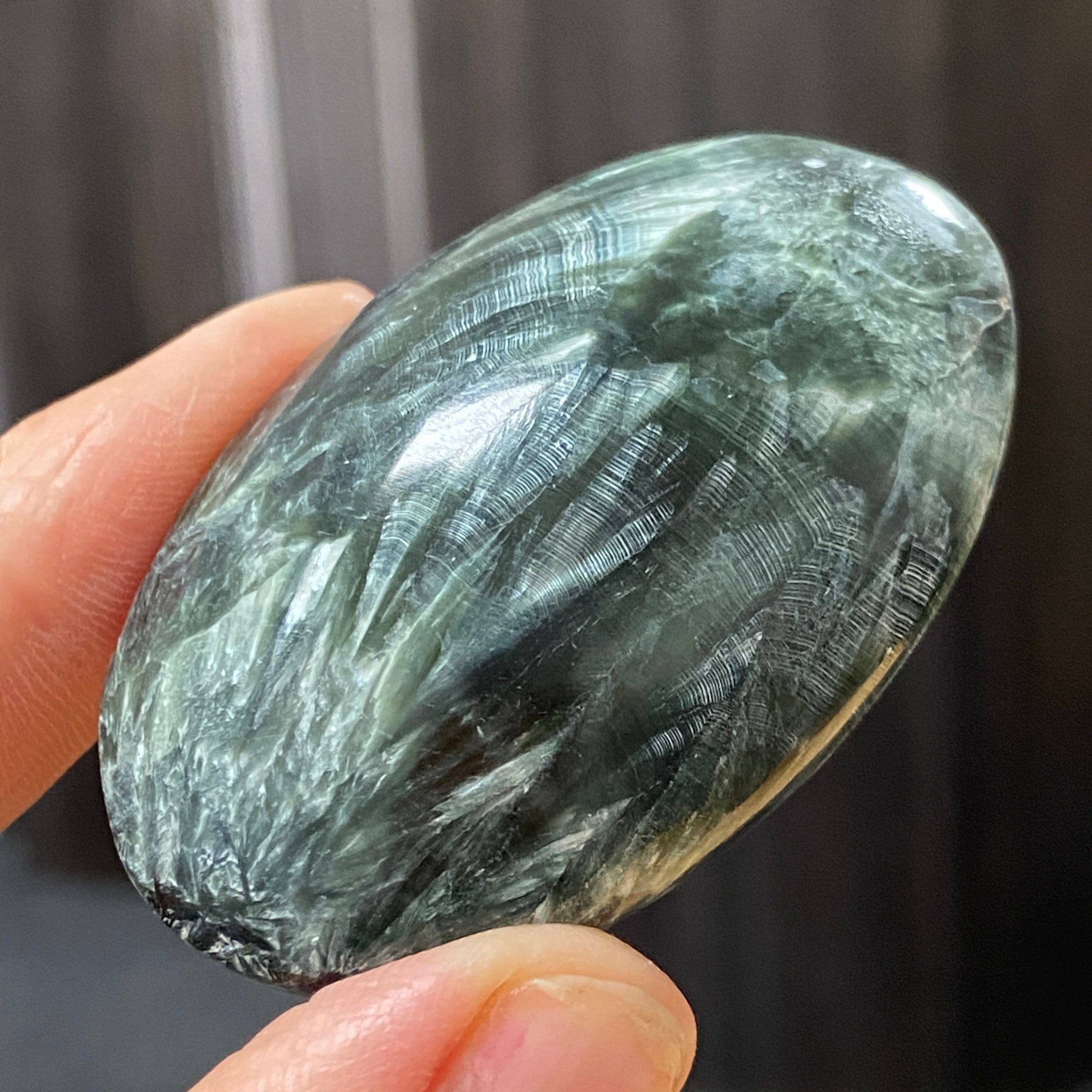 Seraphinite Palmstone – Russia