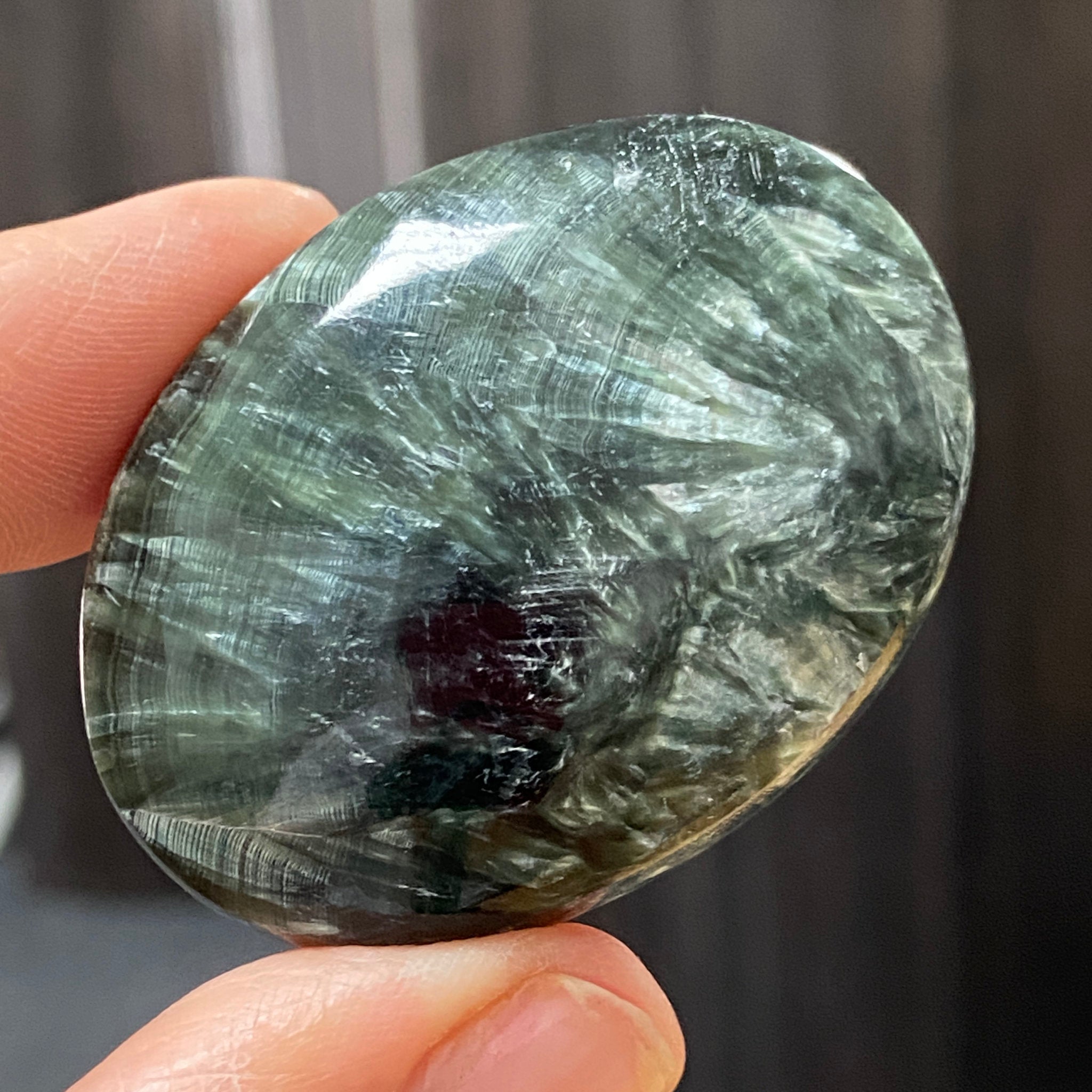 Seraphinite Palmstone – Russia