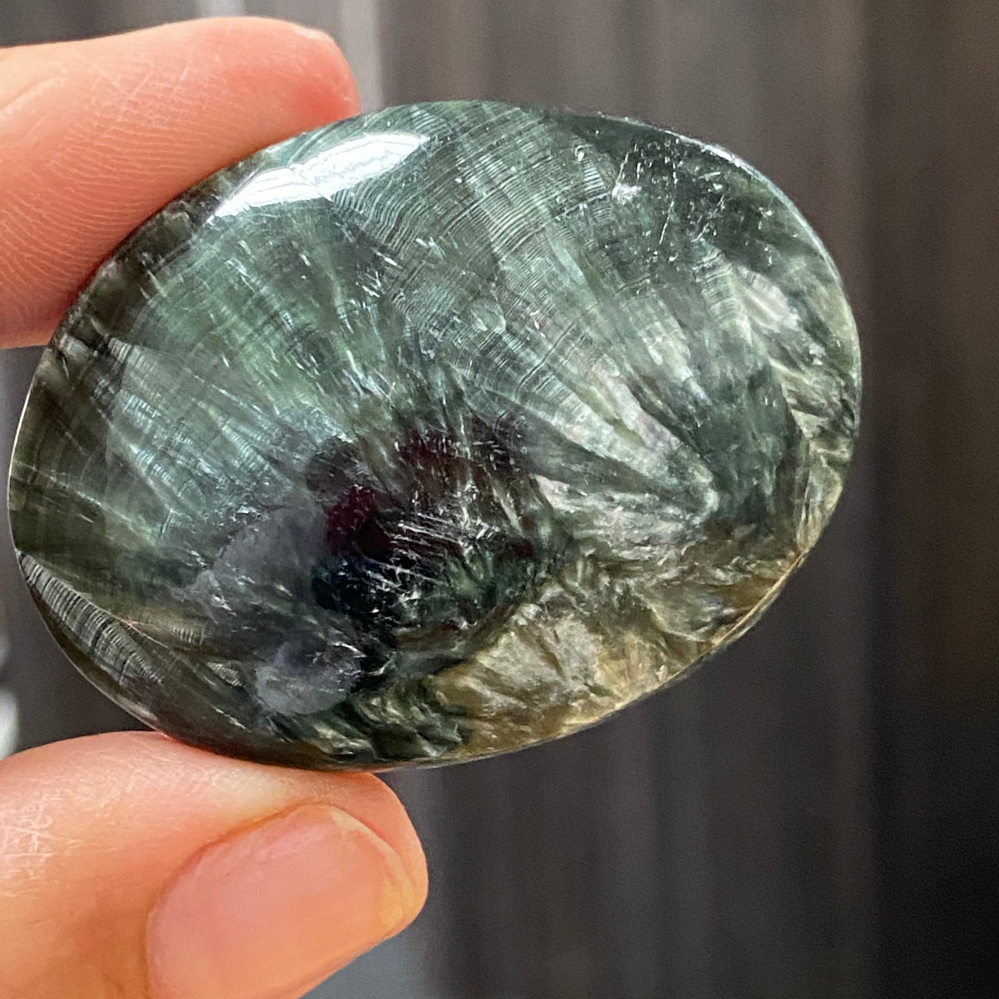 Seraphinite Palmstone – Russia