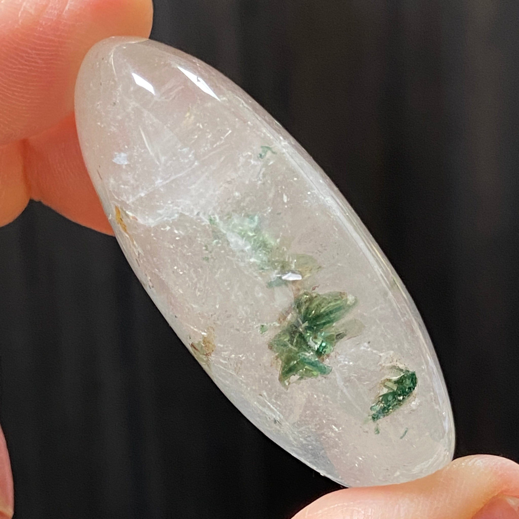 Quartz with Fuchsite Palmstone