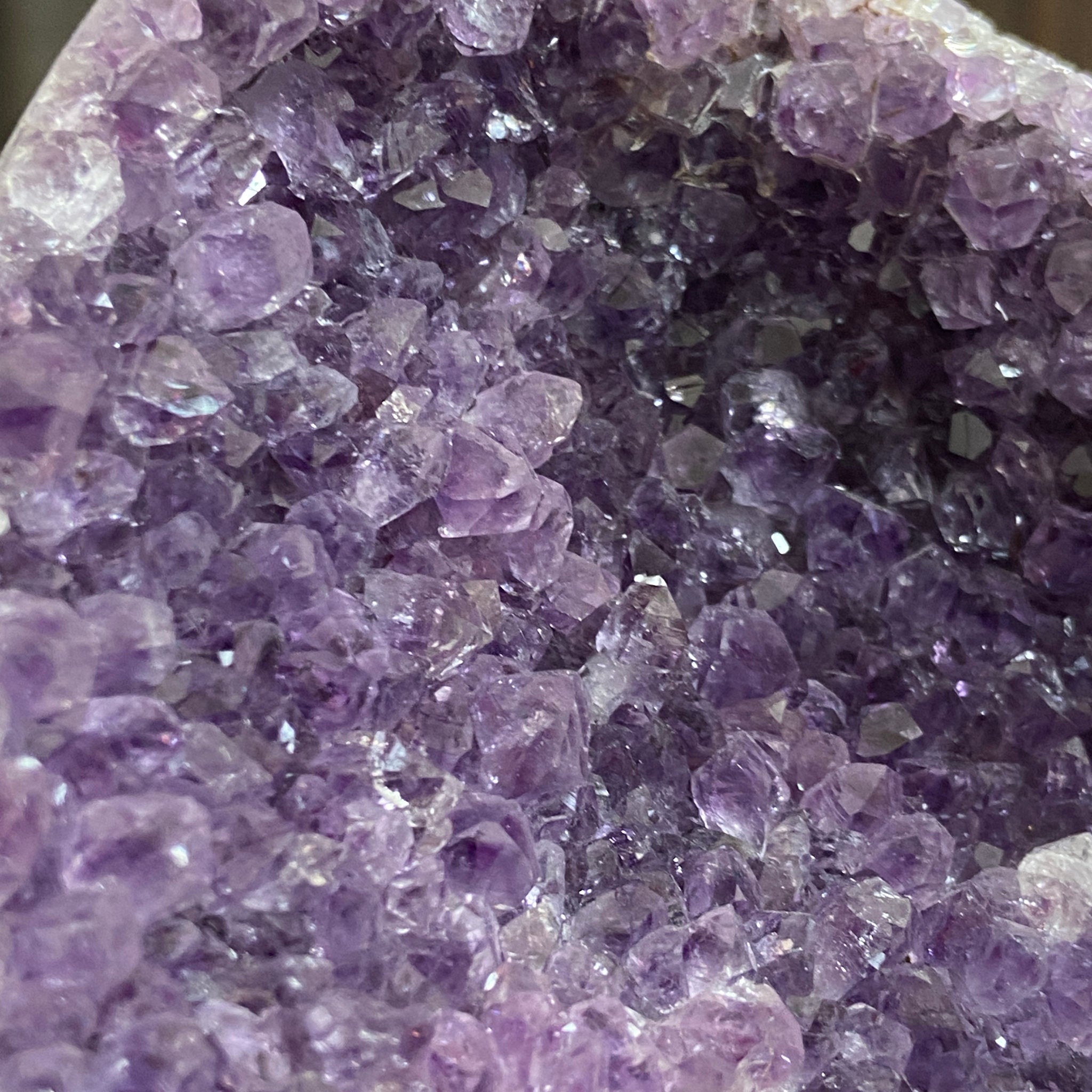 Uruguayan Amethyst Cut Base