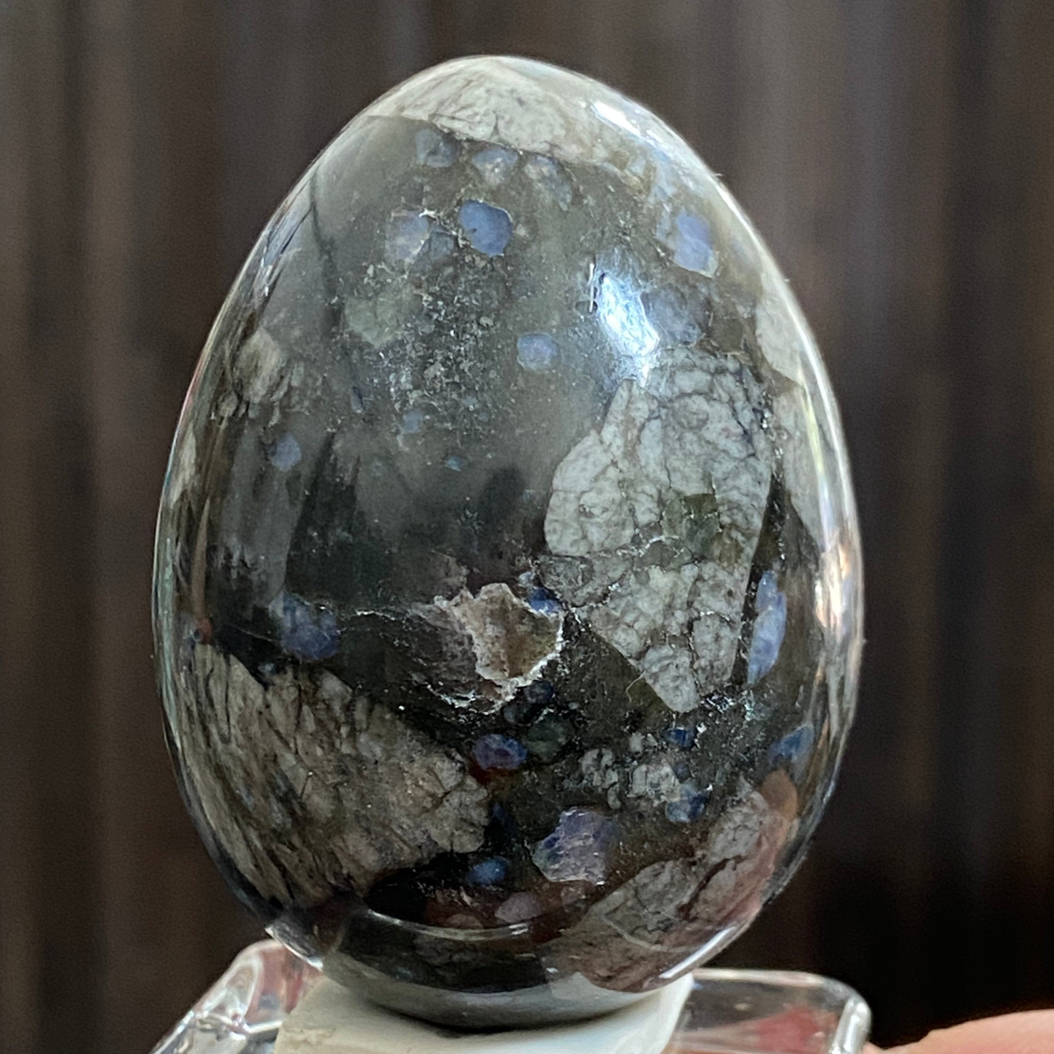 Que Sera Crystal Egg