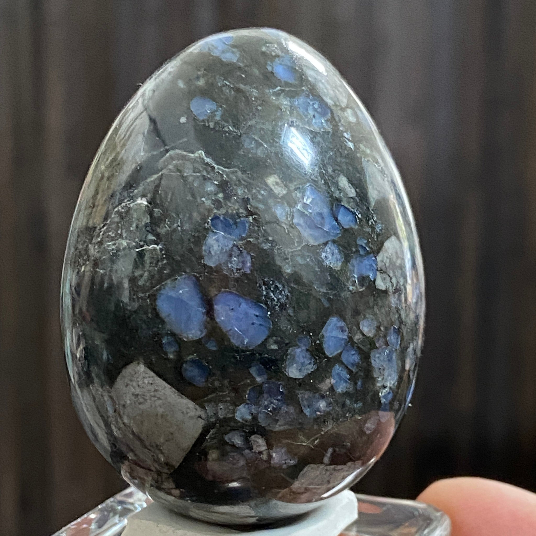 Que Sera Crystal Egg