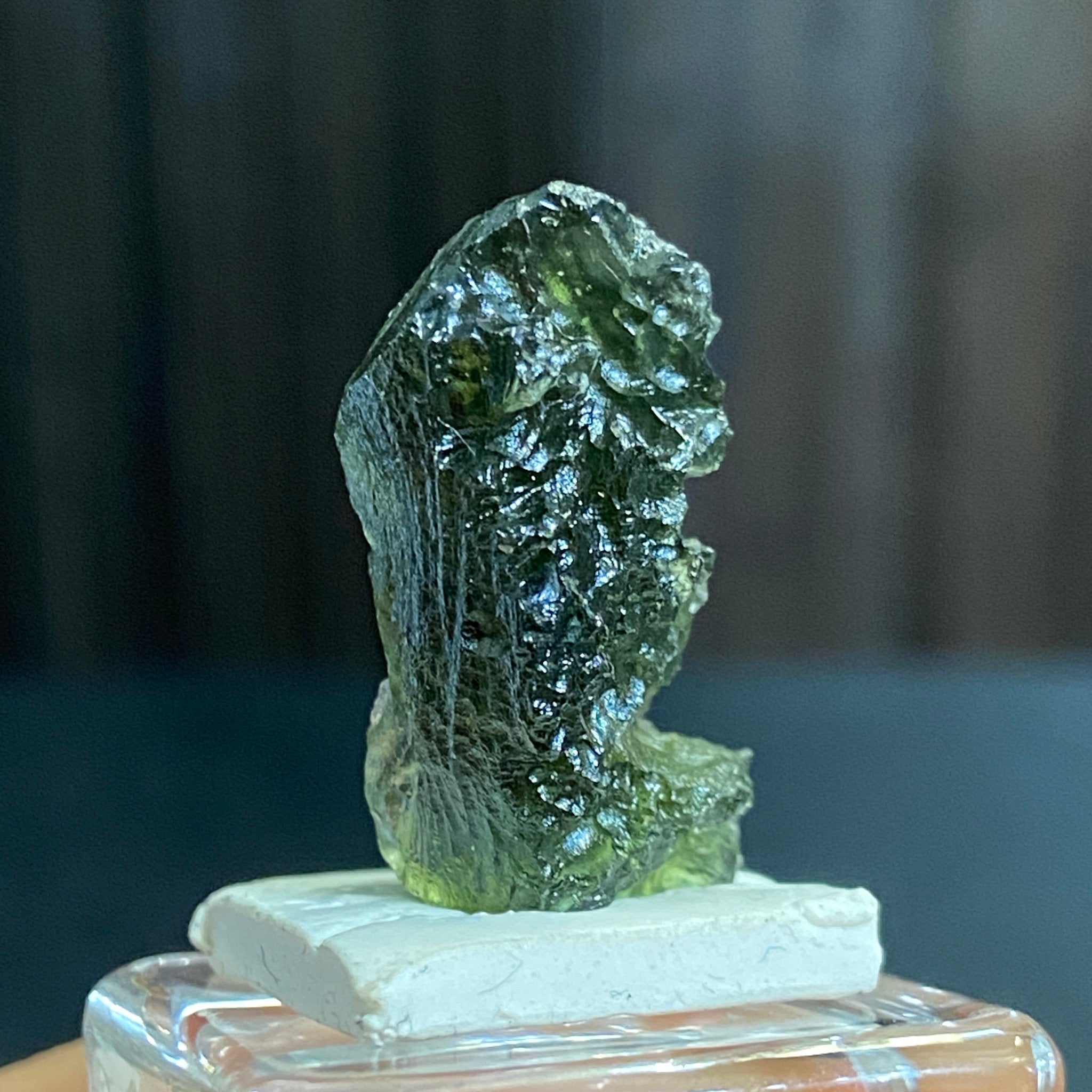 Pařez Moldavite – Vrábče, South Bohemia