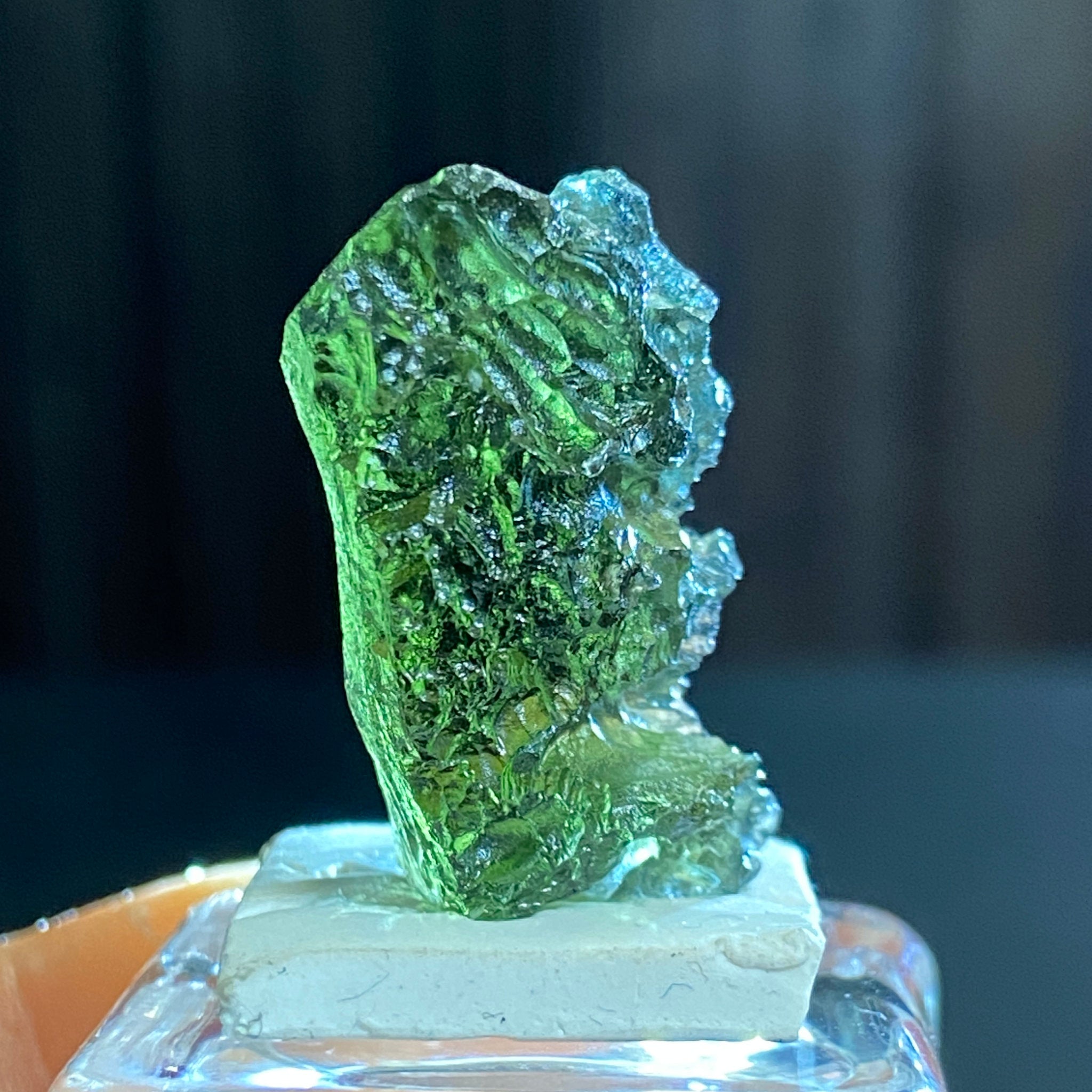 Pařez Moldavite – Vrábče, South Bohemia