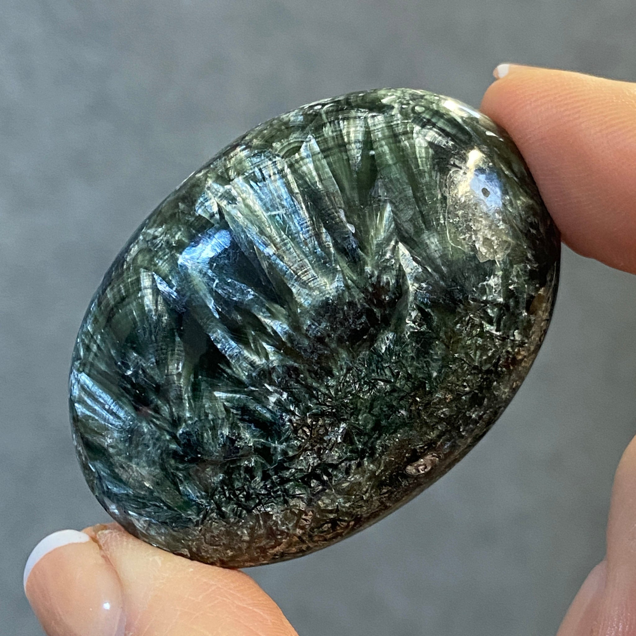 Seraphinite Palmstone – Russia