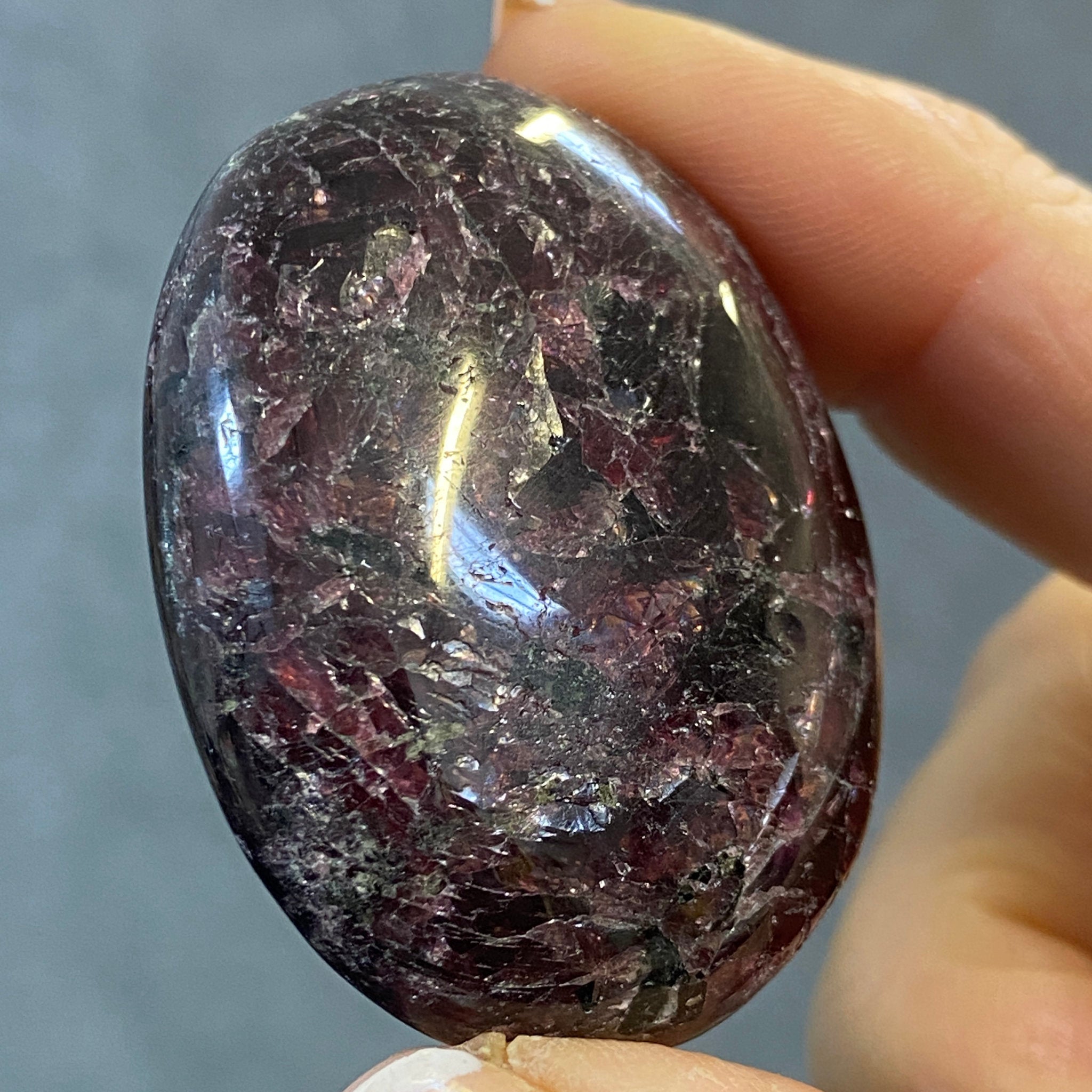 Garnet Palmstone - Mozambique