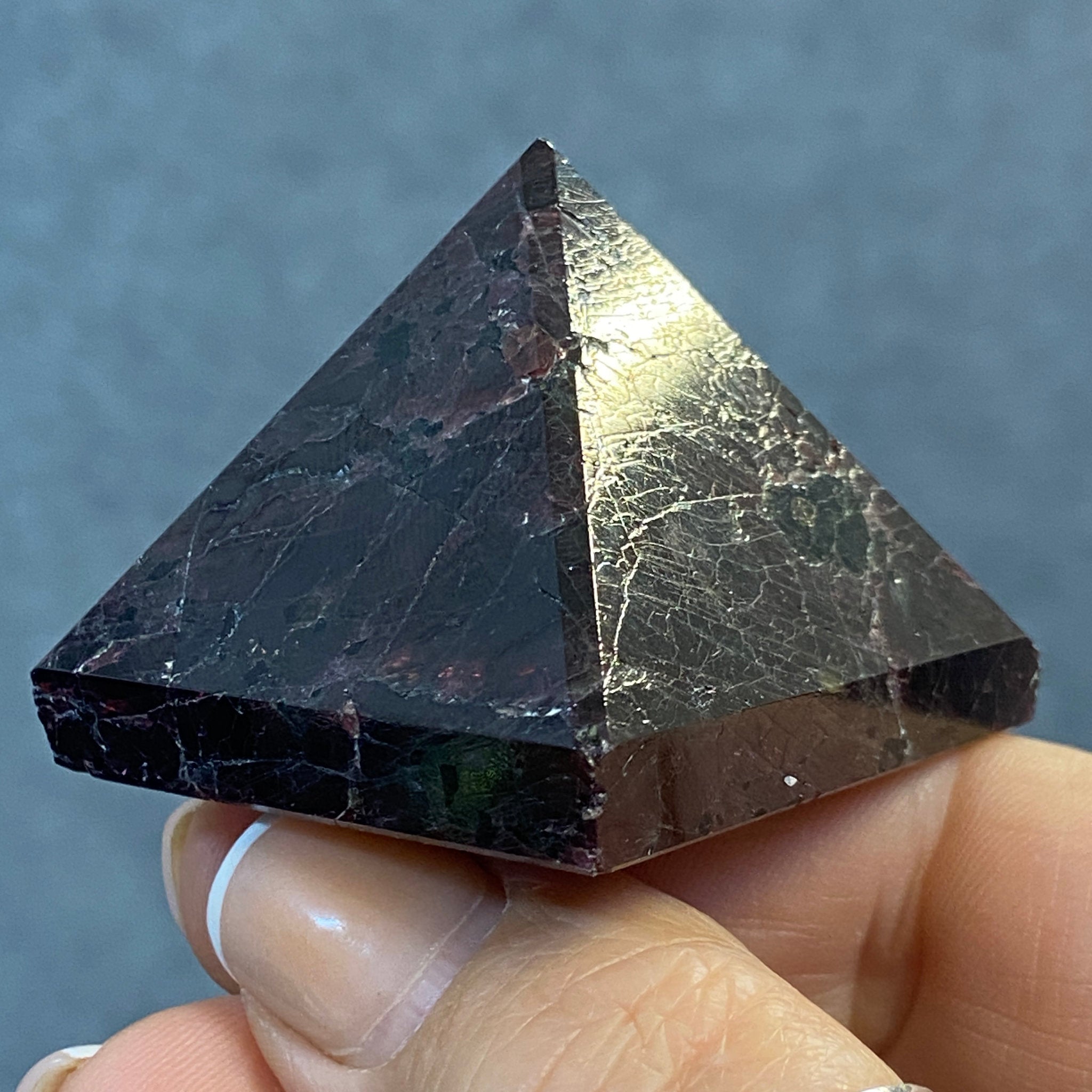 Garnet Pyramid – Mozambique